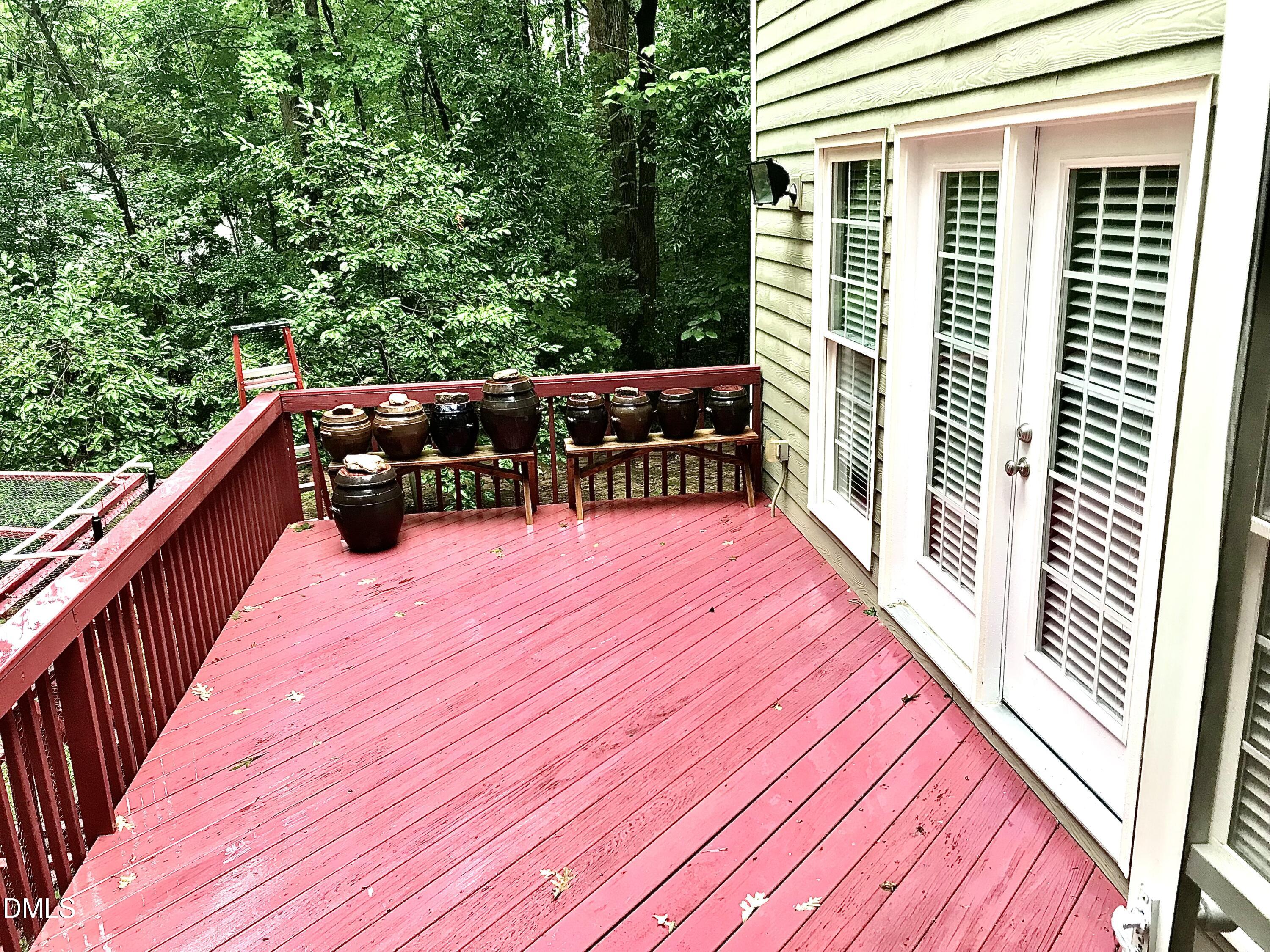 225 Tamworth Drive
