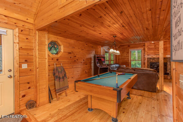 2164 Red Bud Rd