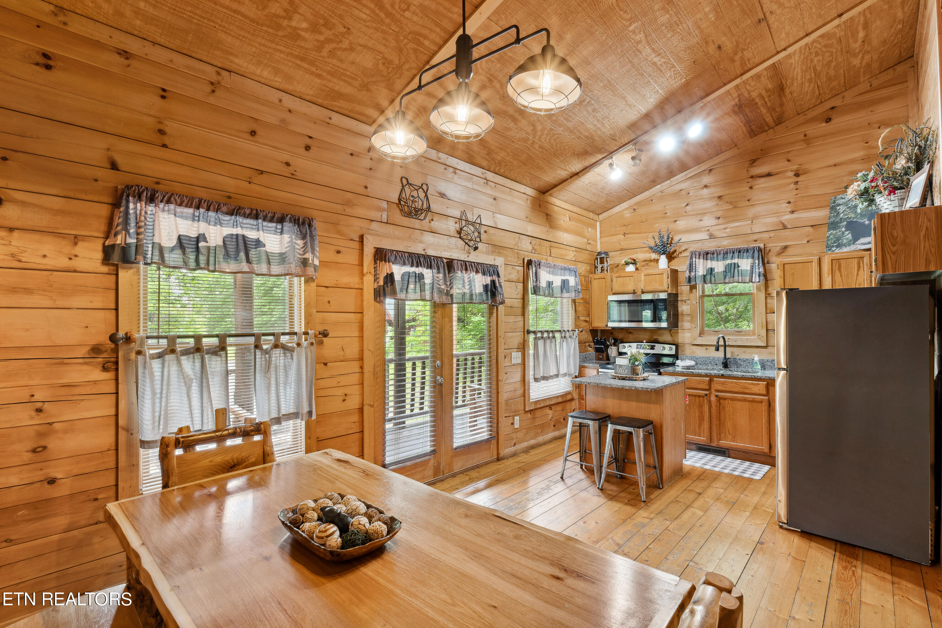 1801 Beach Front Drive