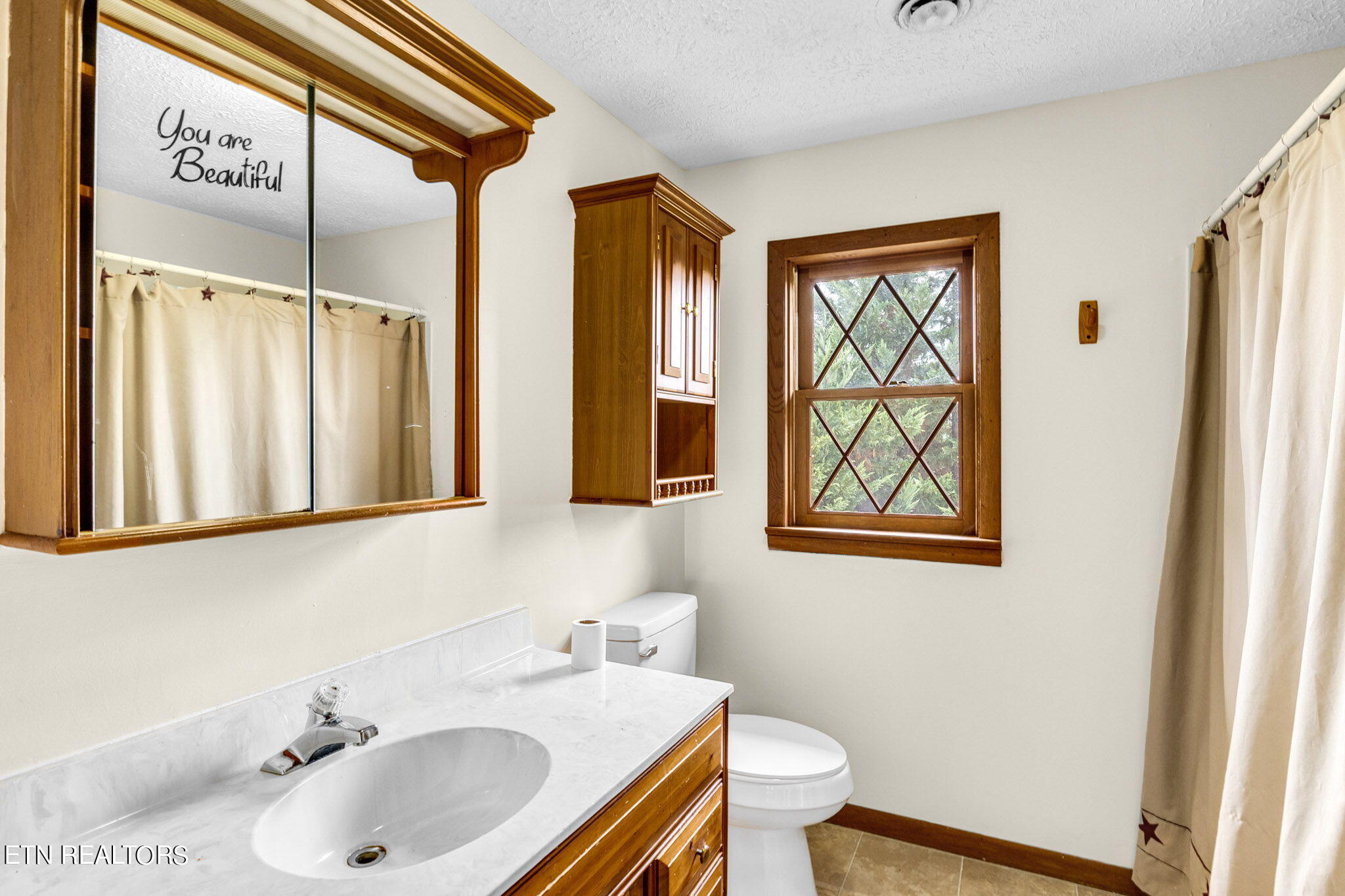 1438 Canterbury Downs Rd