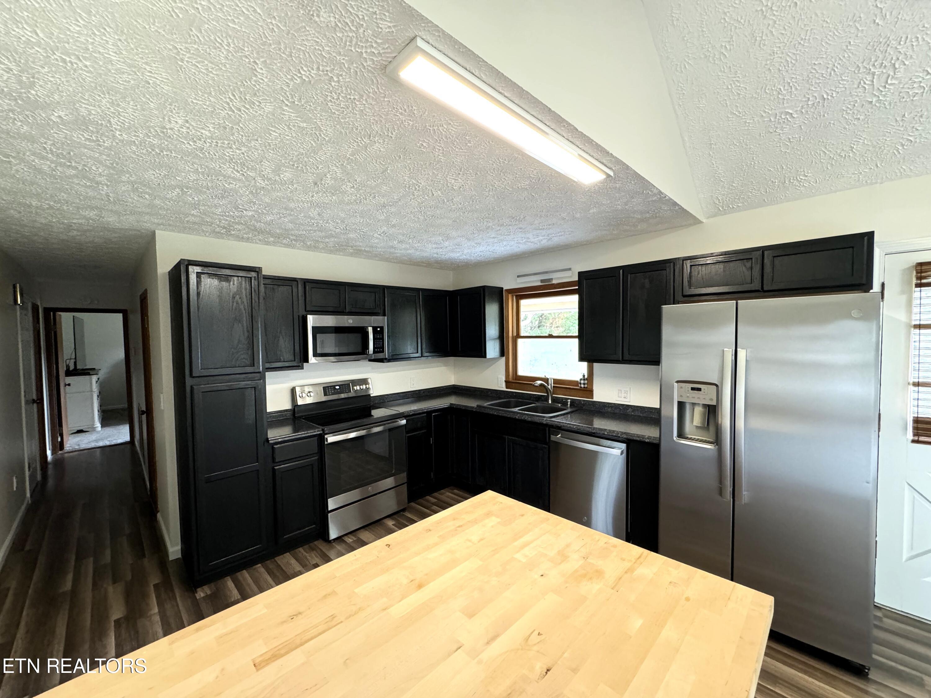 1438 Canterbury Downs Rd