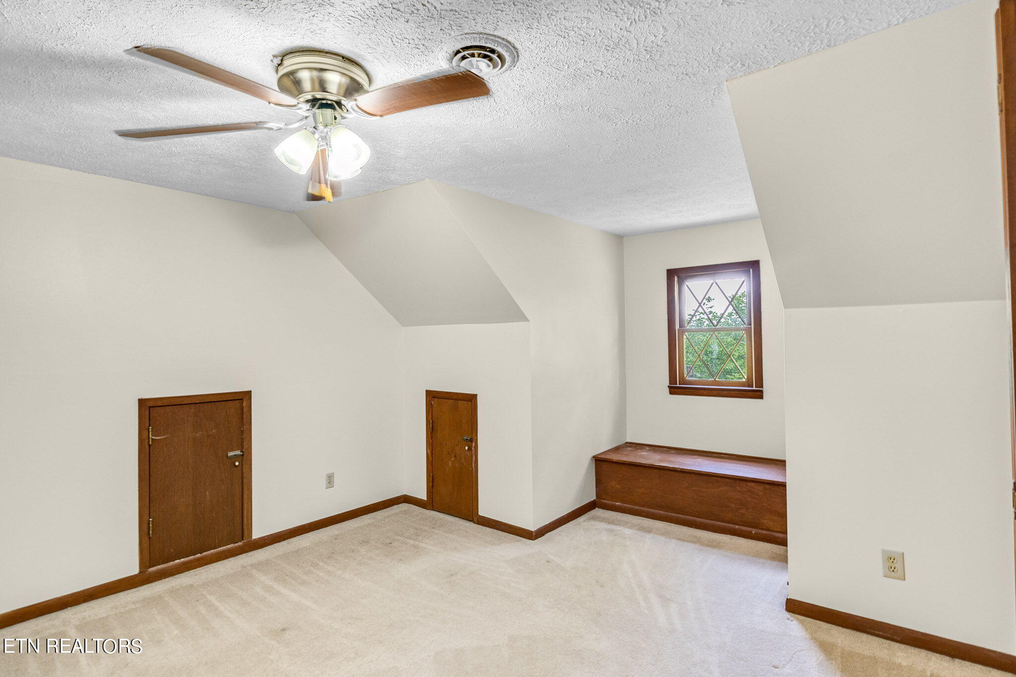1438 Canterbury Downs Rd