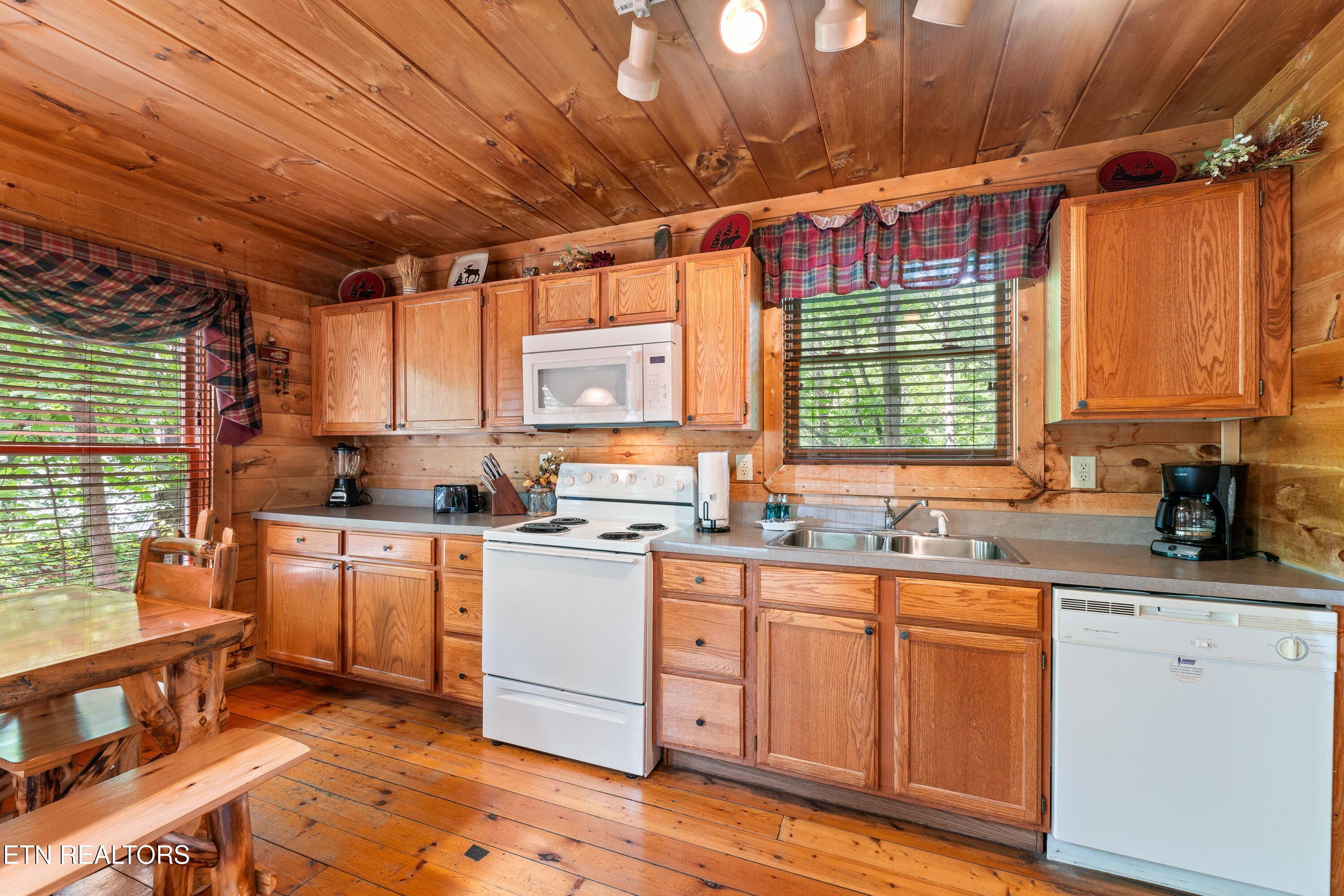 1823 Beach Front Drive