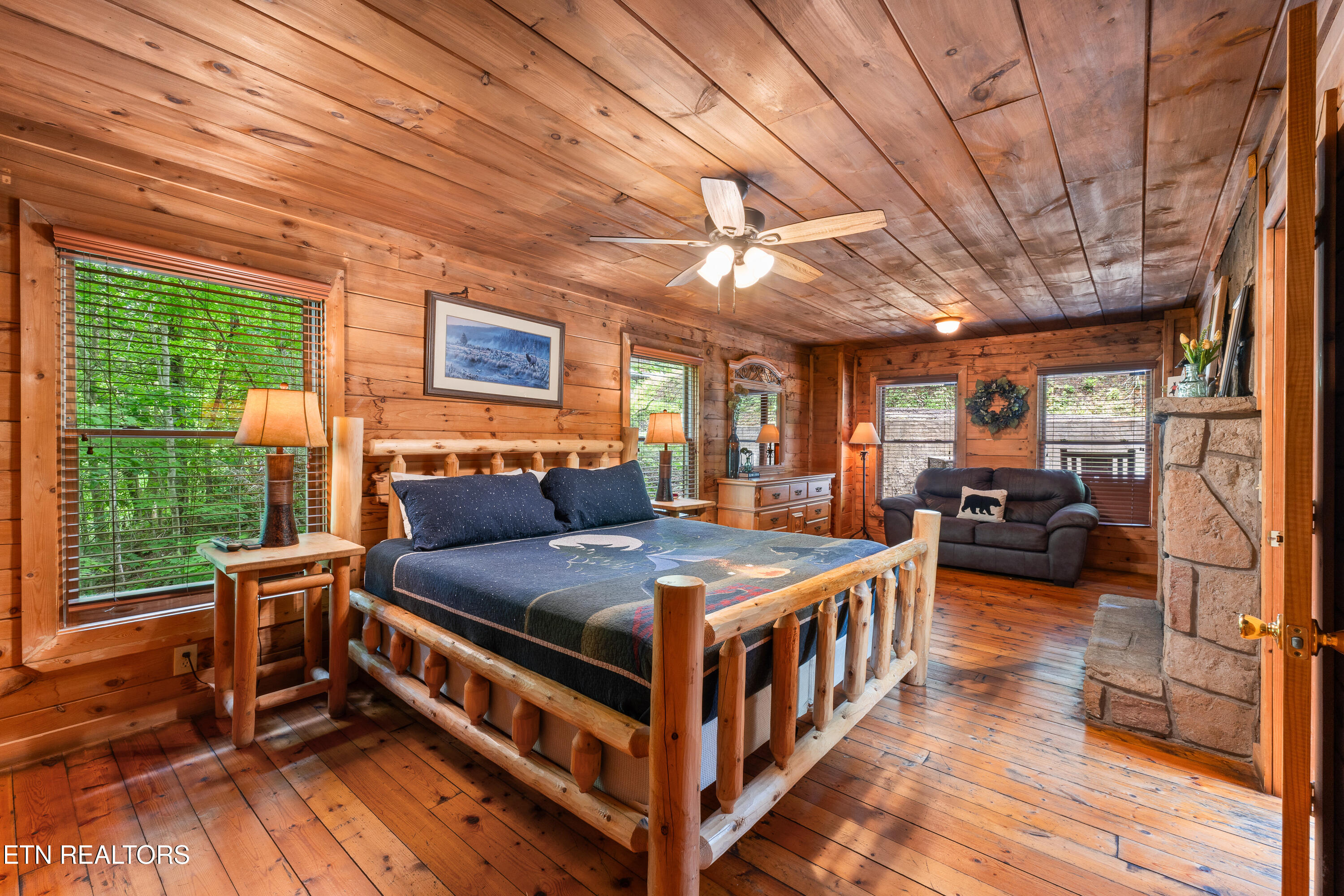 1823 Beach Front Drive