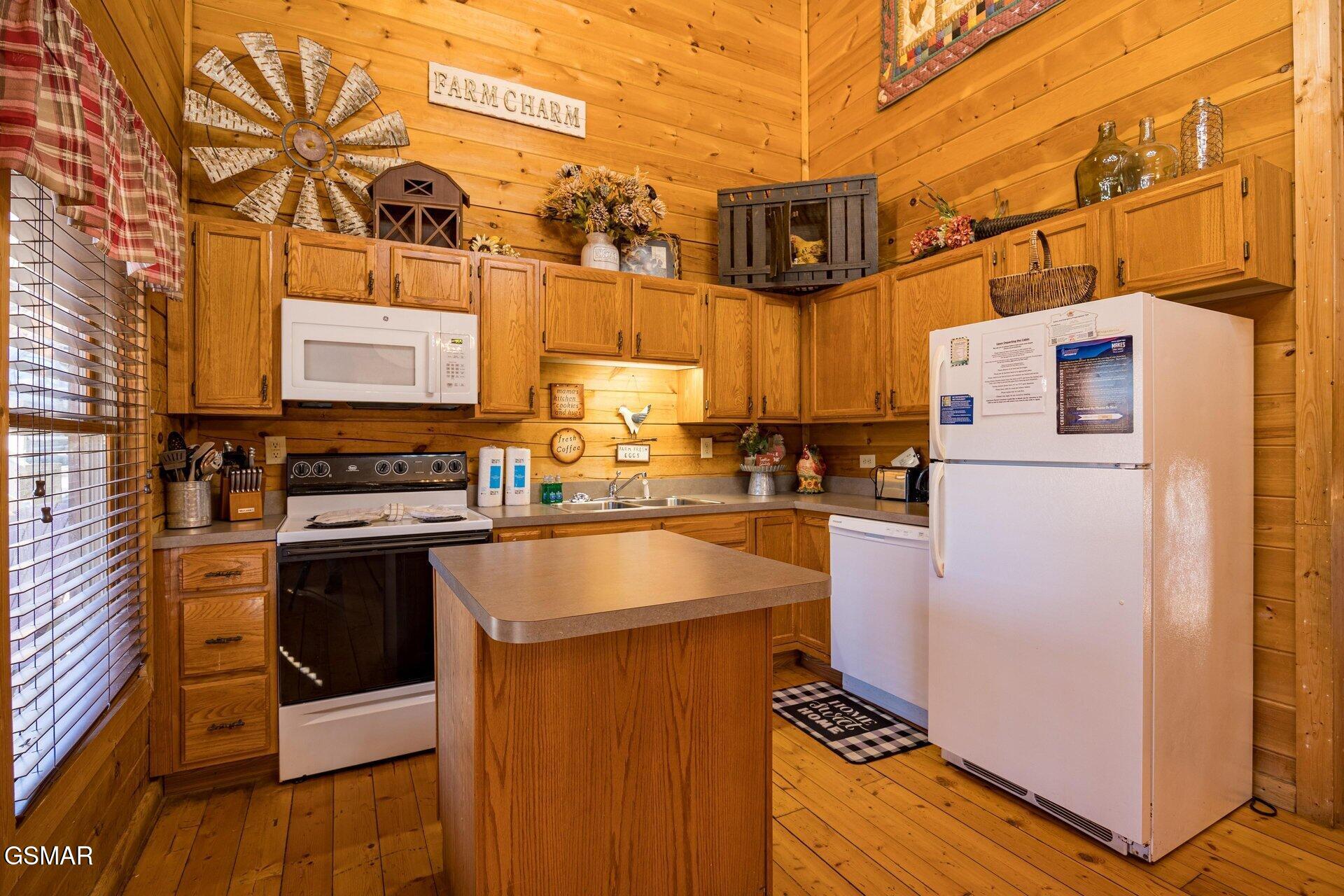 1628 Ginnys Trail Trail