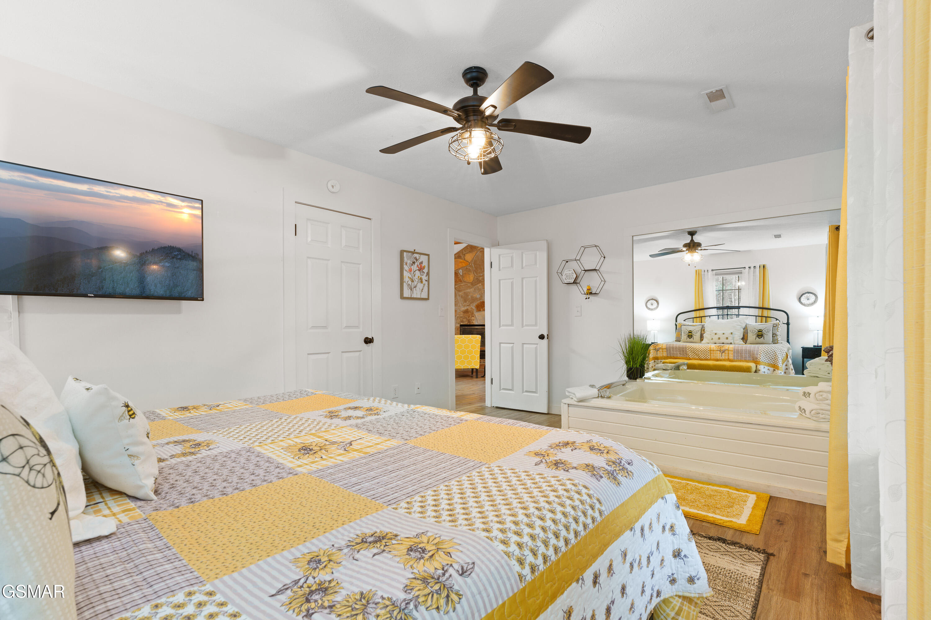 4314 Blue Bird Lane Unit: STE 1