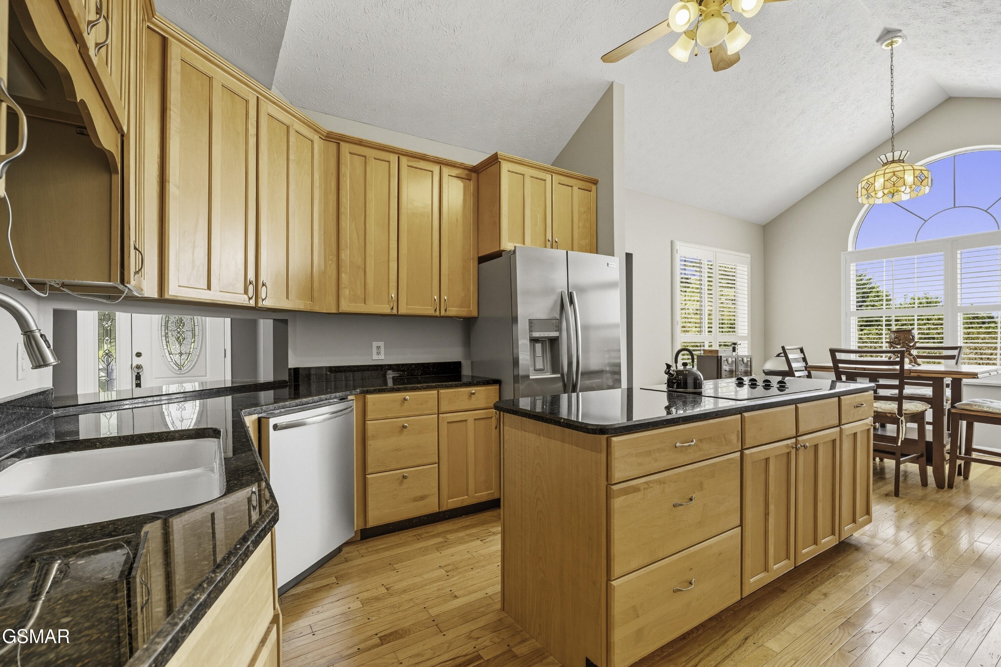 2022 James Road