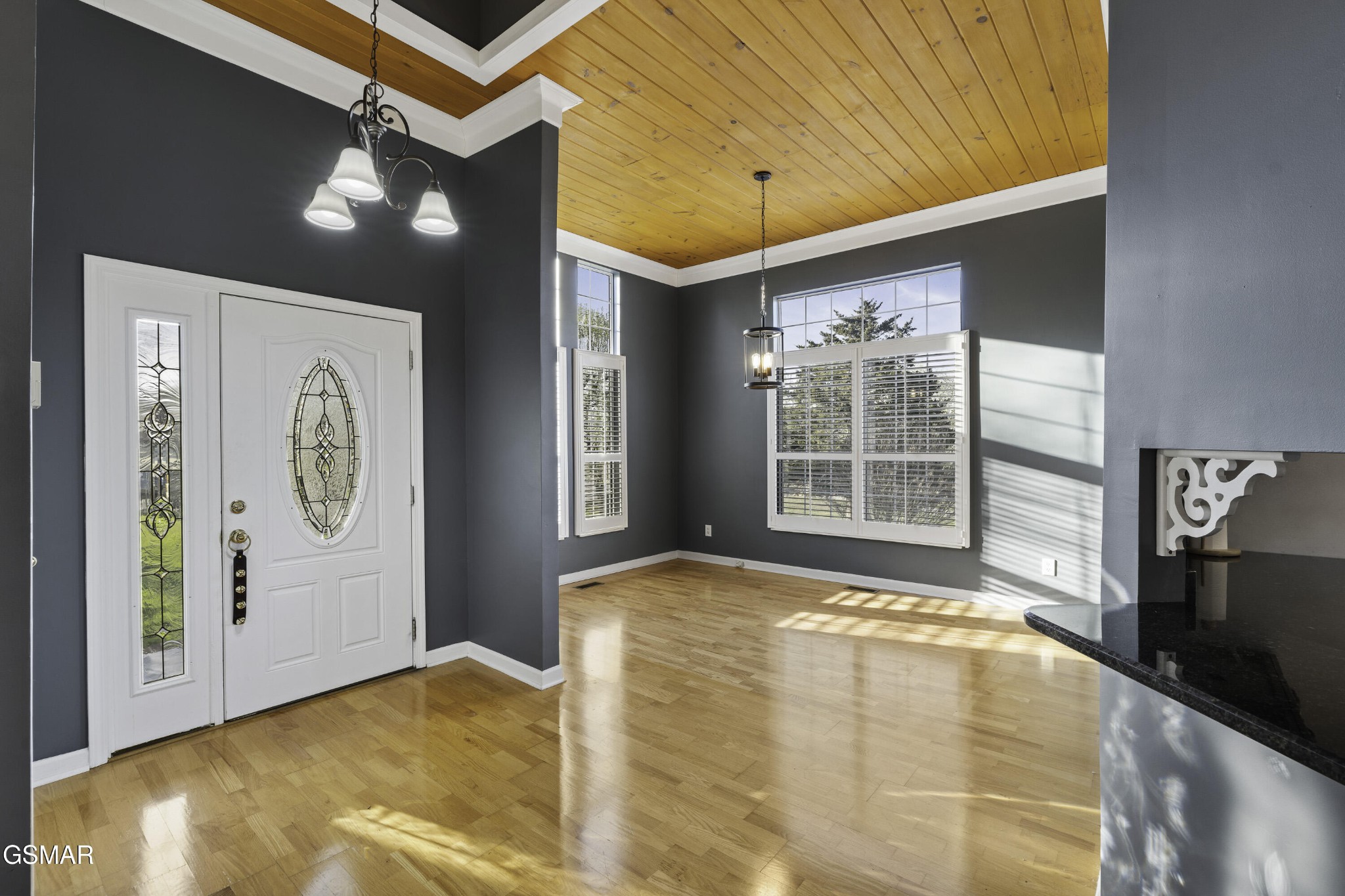 2022 James Road