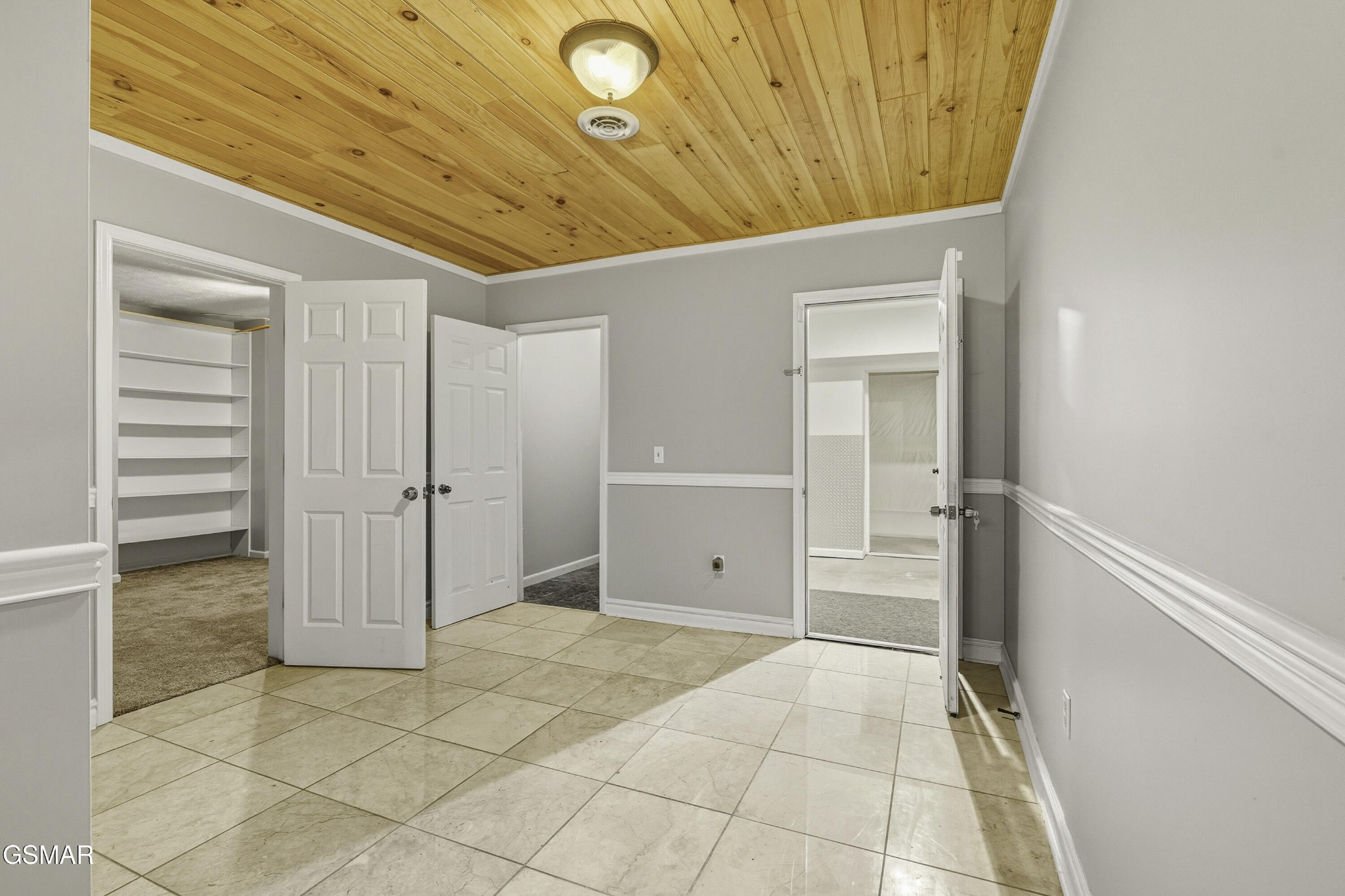 2022 James Road