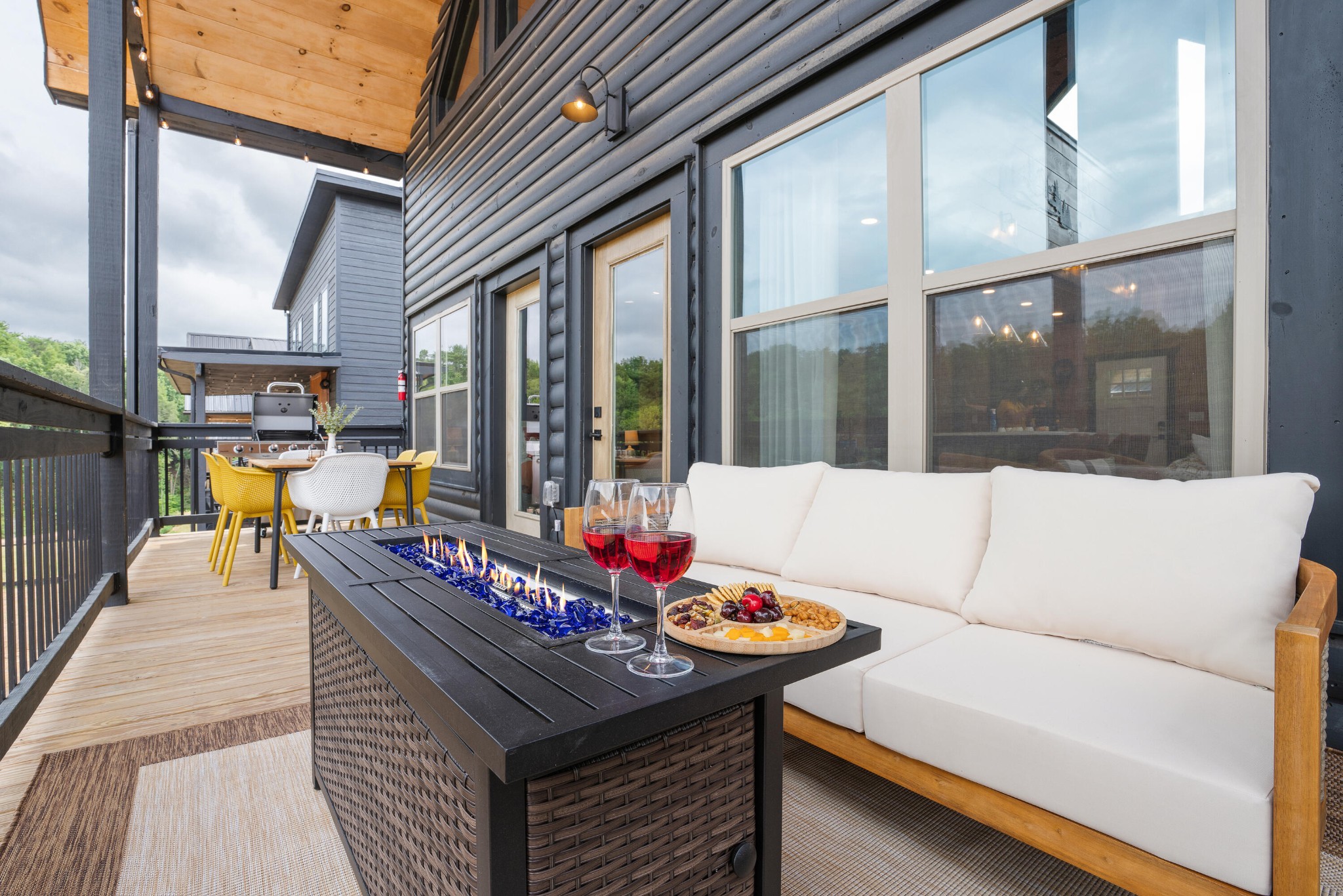 505 Warbonnet Way