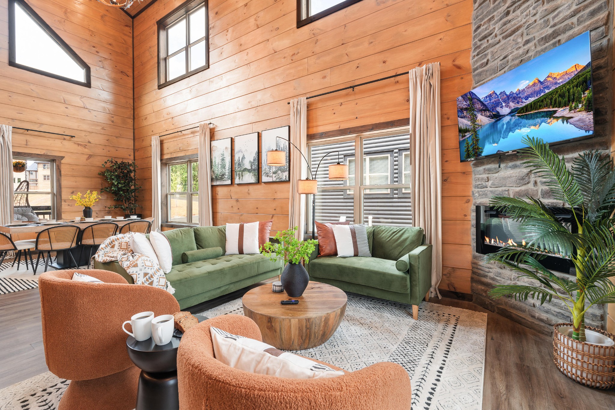 505 Warbonnet Way