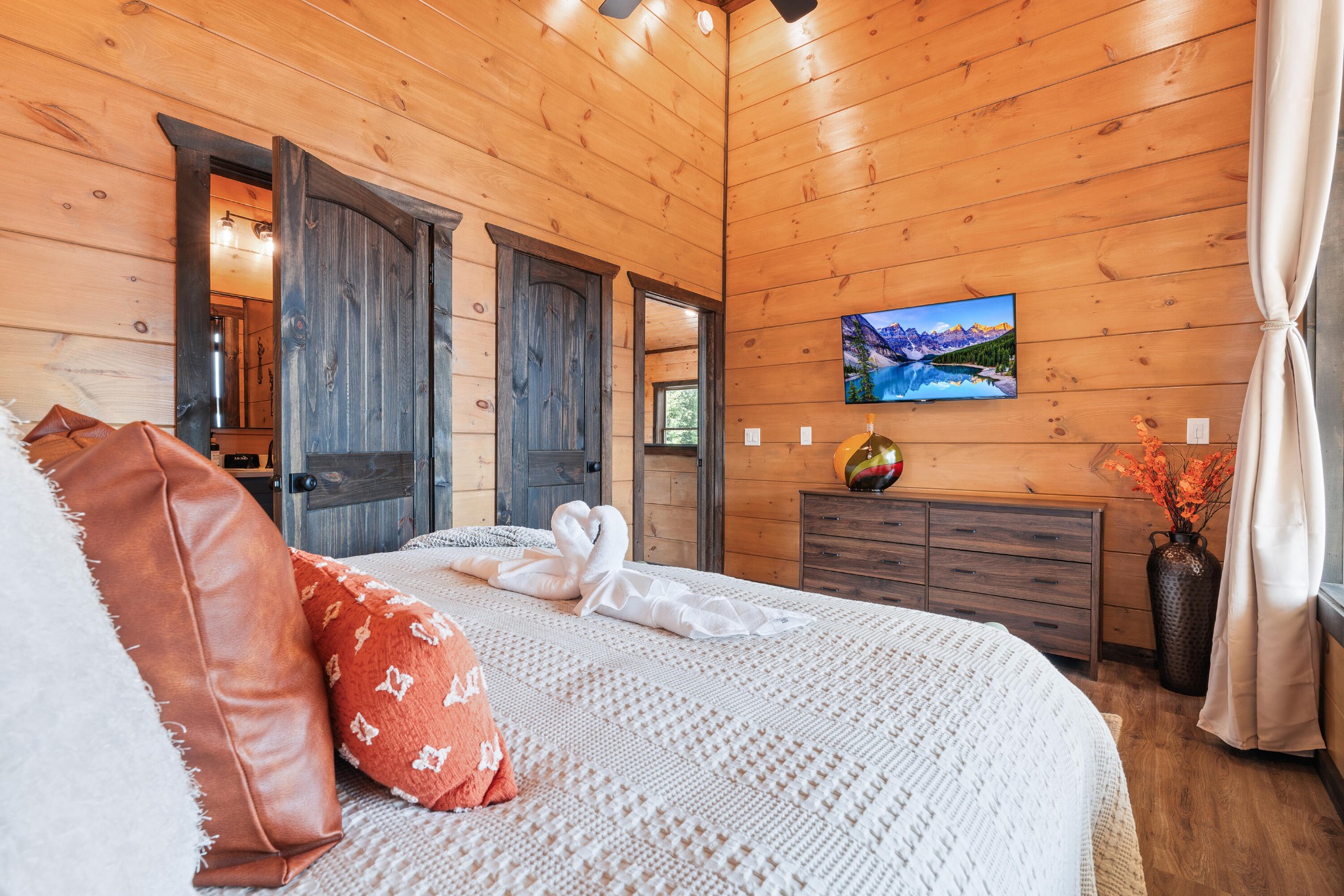 505 Warbonnet Way