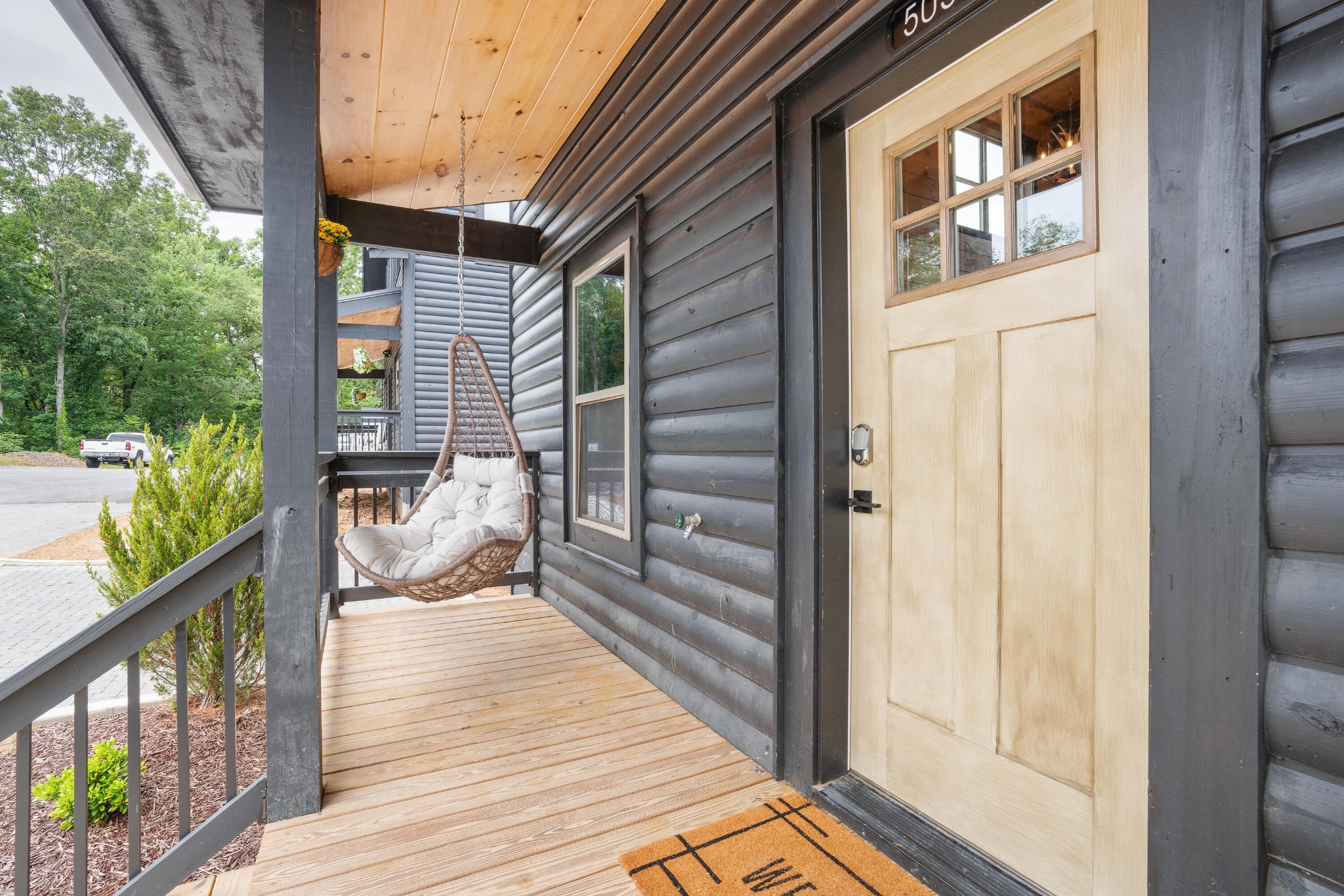 505 Warbonnet Way