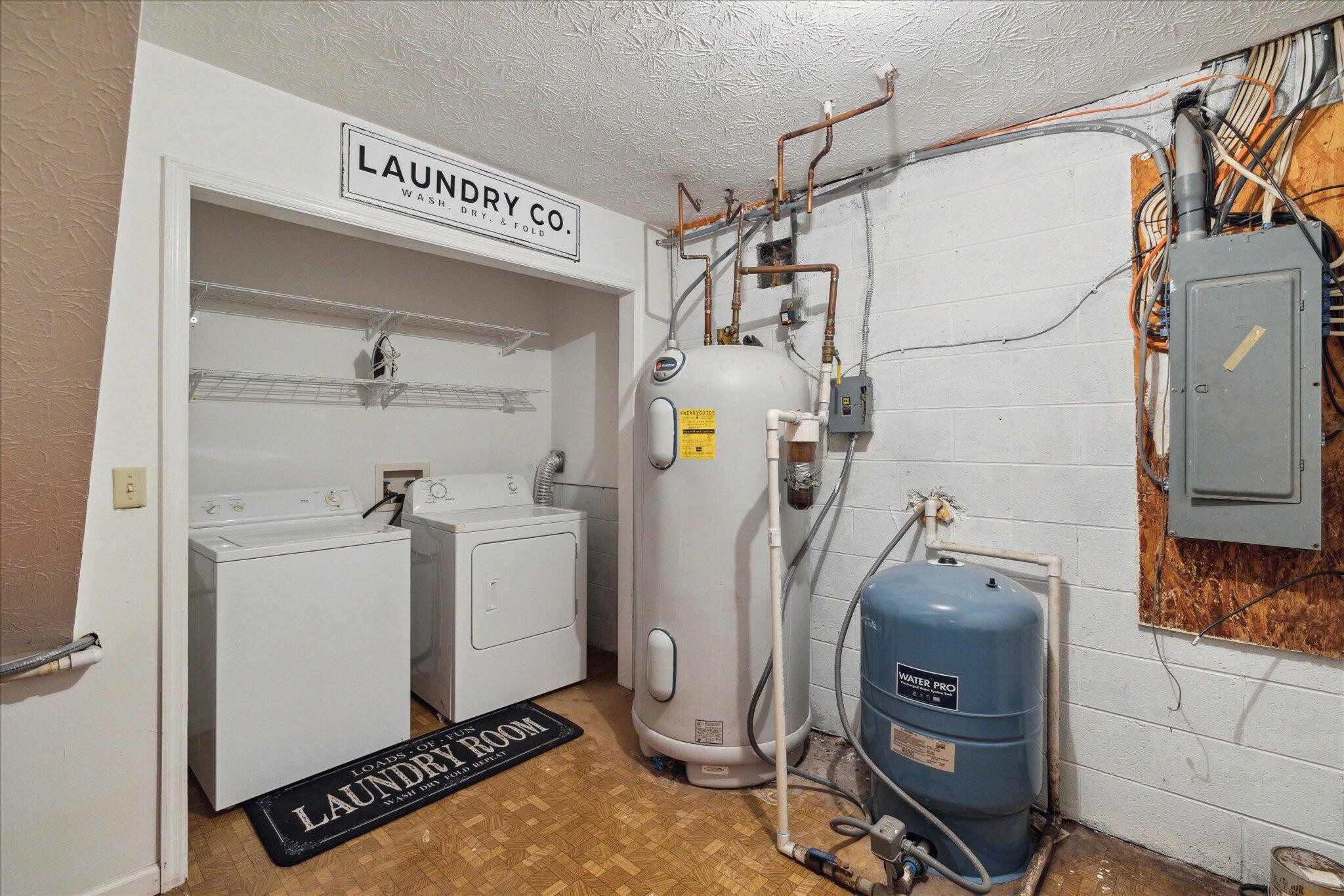 2104 E View Drive Unit: PERFECTION