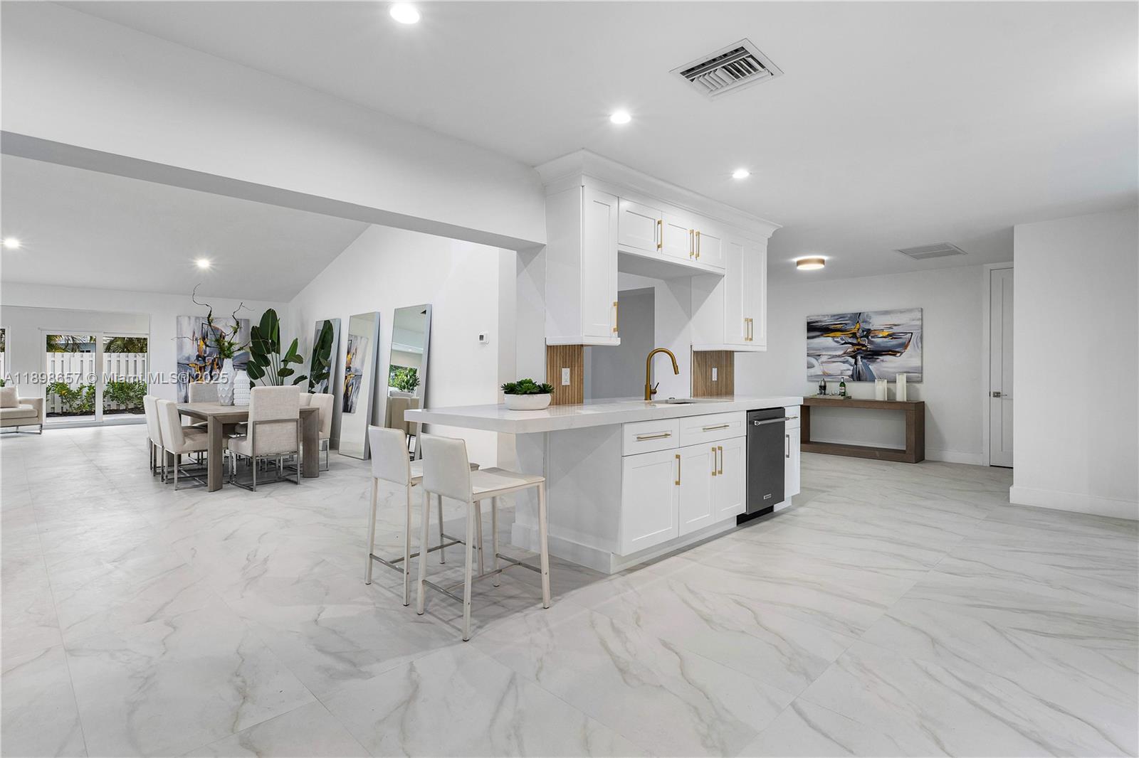 1338 SW 13th Street