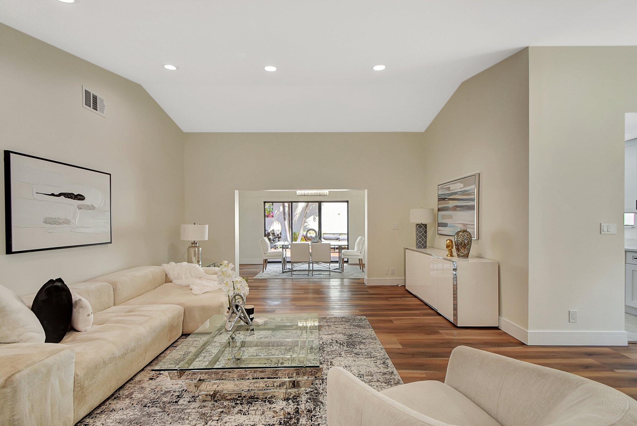 21440 Campo Allegro Drive