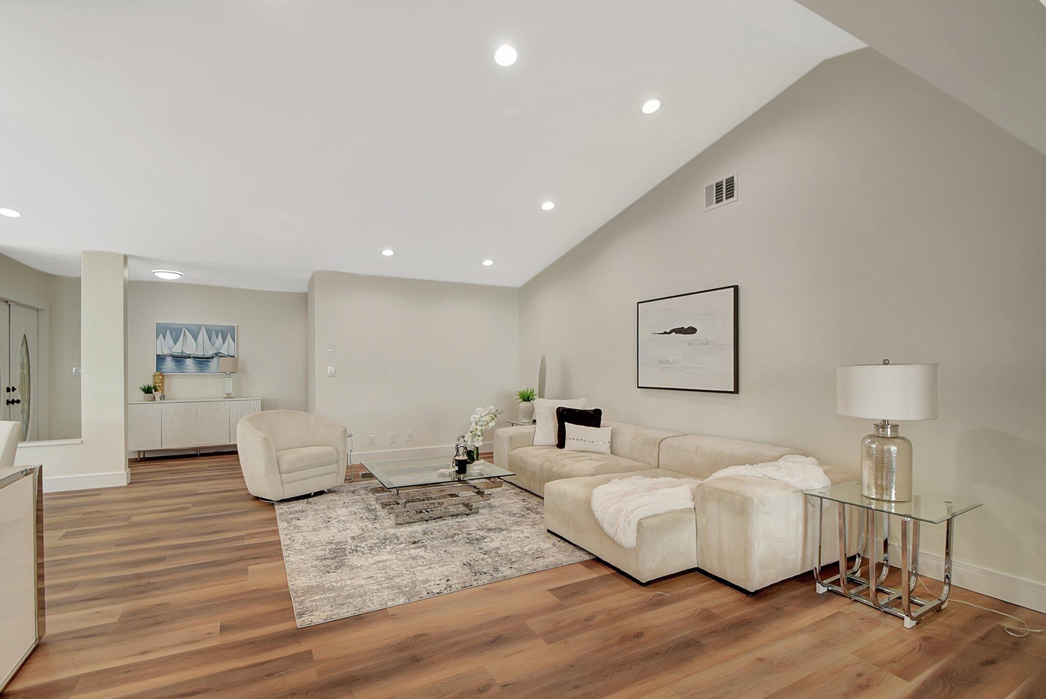 21440 Campo Allegro Drive