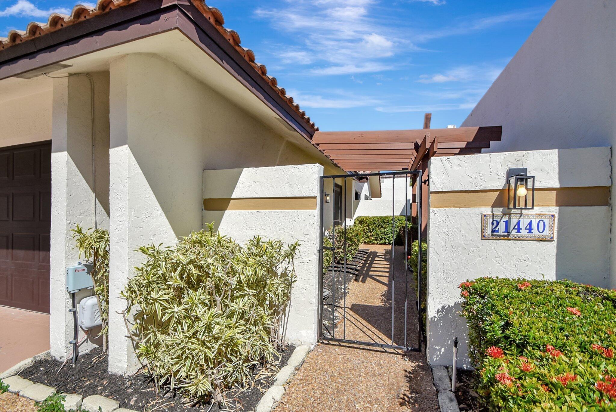 21440 Campo Allegro Drive