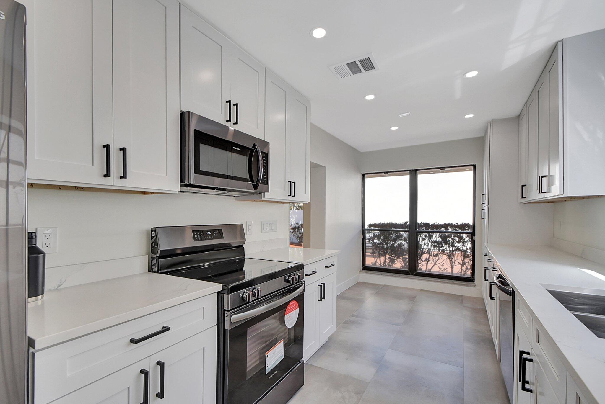 21440 Campo Allegro Drive