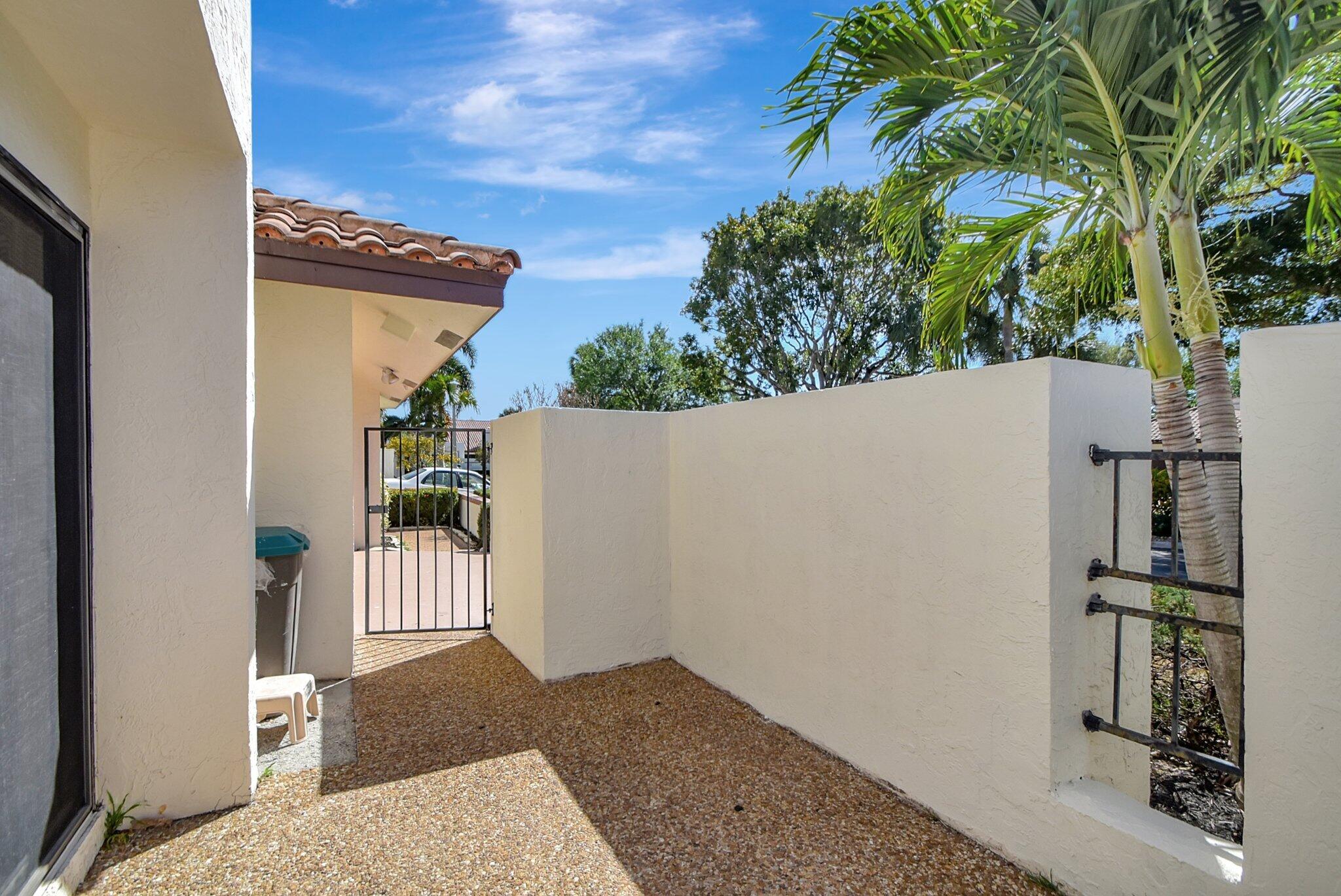 21440 Campo Allegro Drive