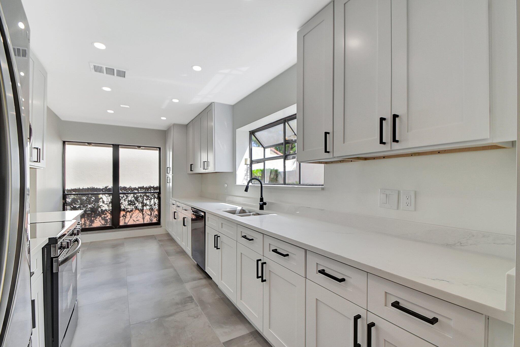 21440 Campo Allegro Drive