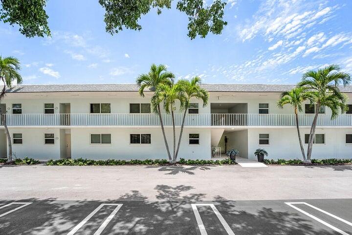 207 Tropic Isle Drive 2050