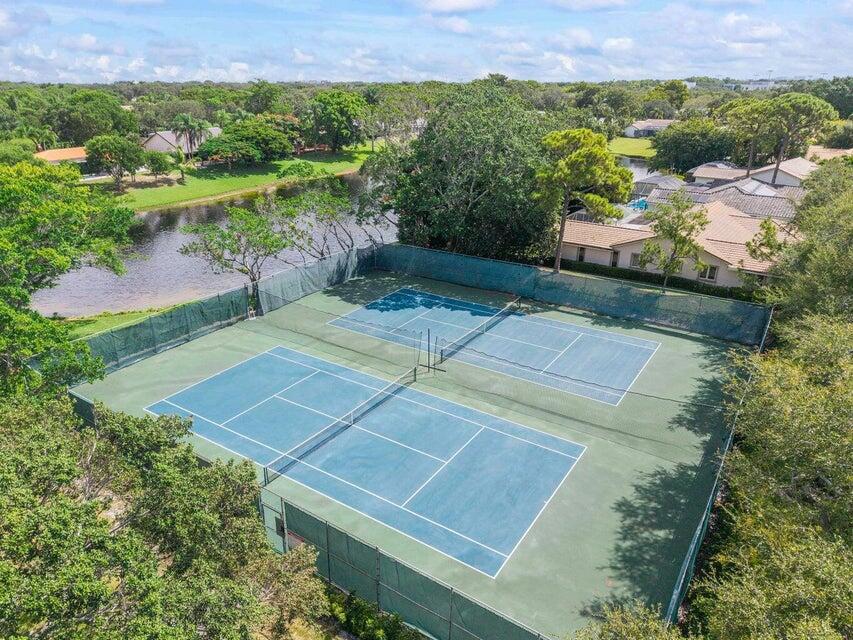 3640 NW 24th Way