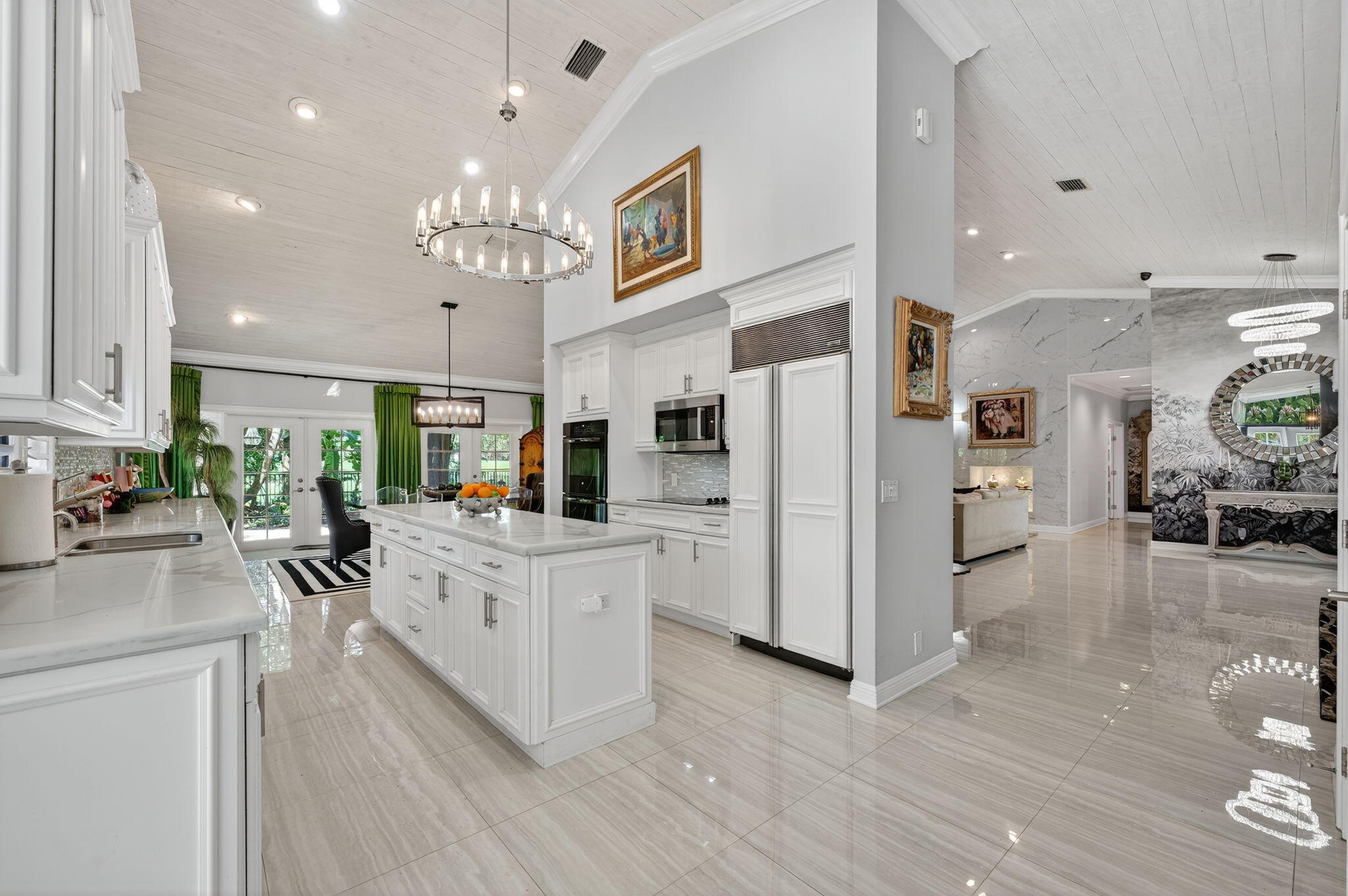 7205 MANDARIN Drive