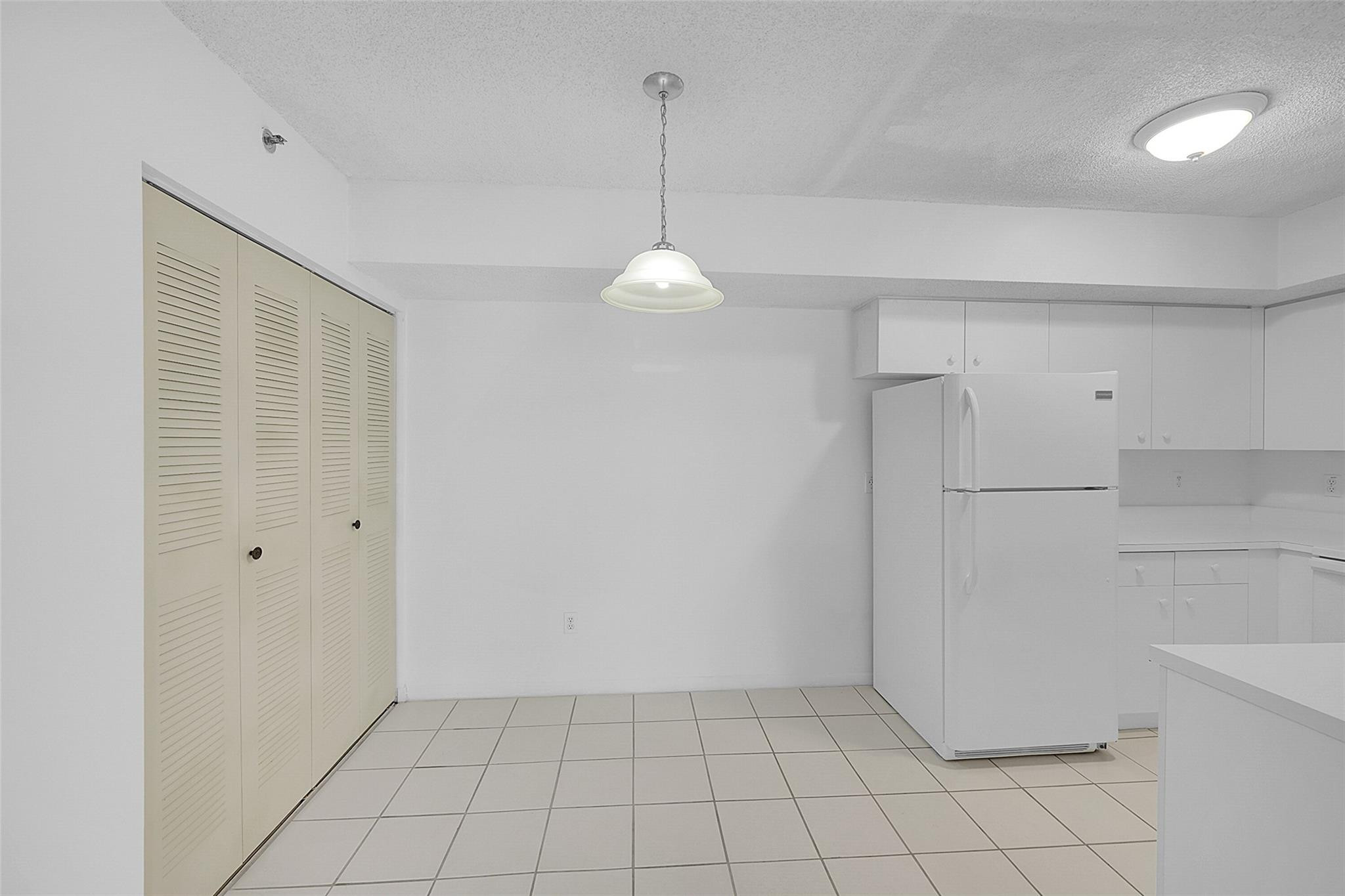 5520 NW 61st St 212