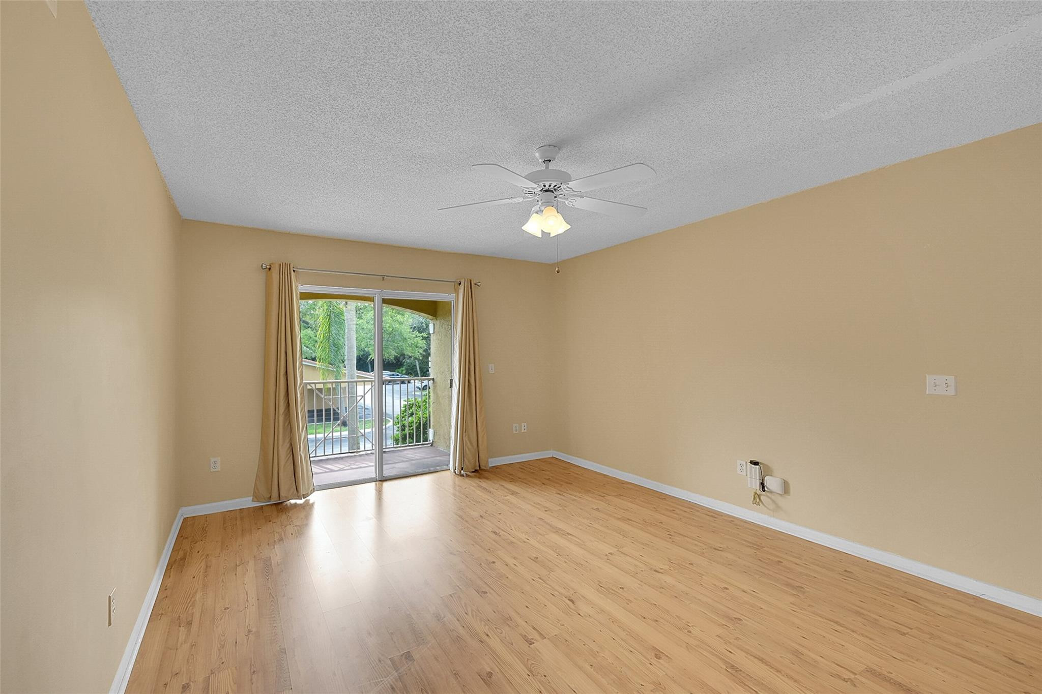 5520 NW 61st St 212