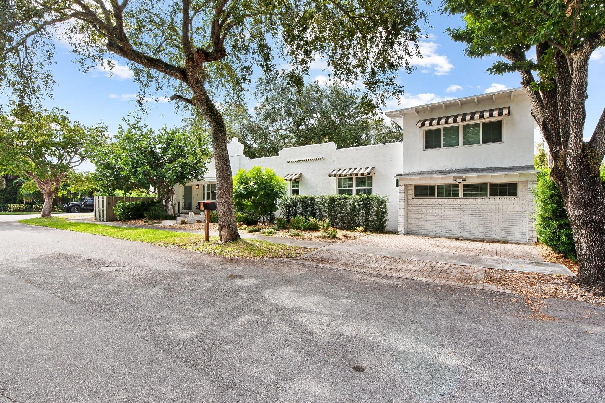 615 SE 11th Ave