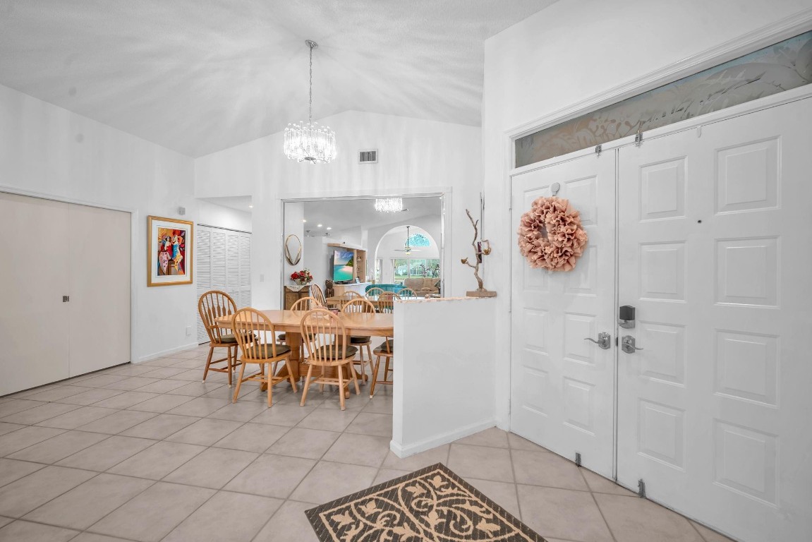 9883 Harbour Lake Cir