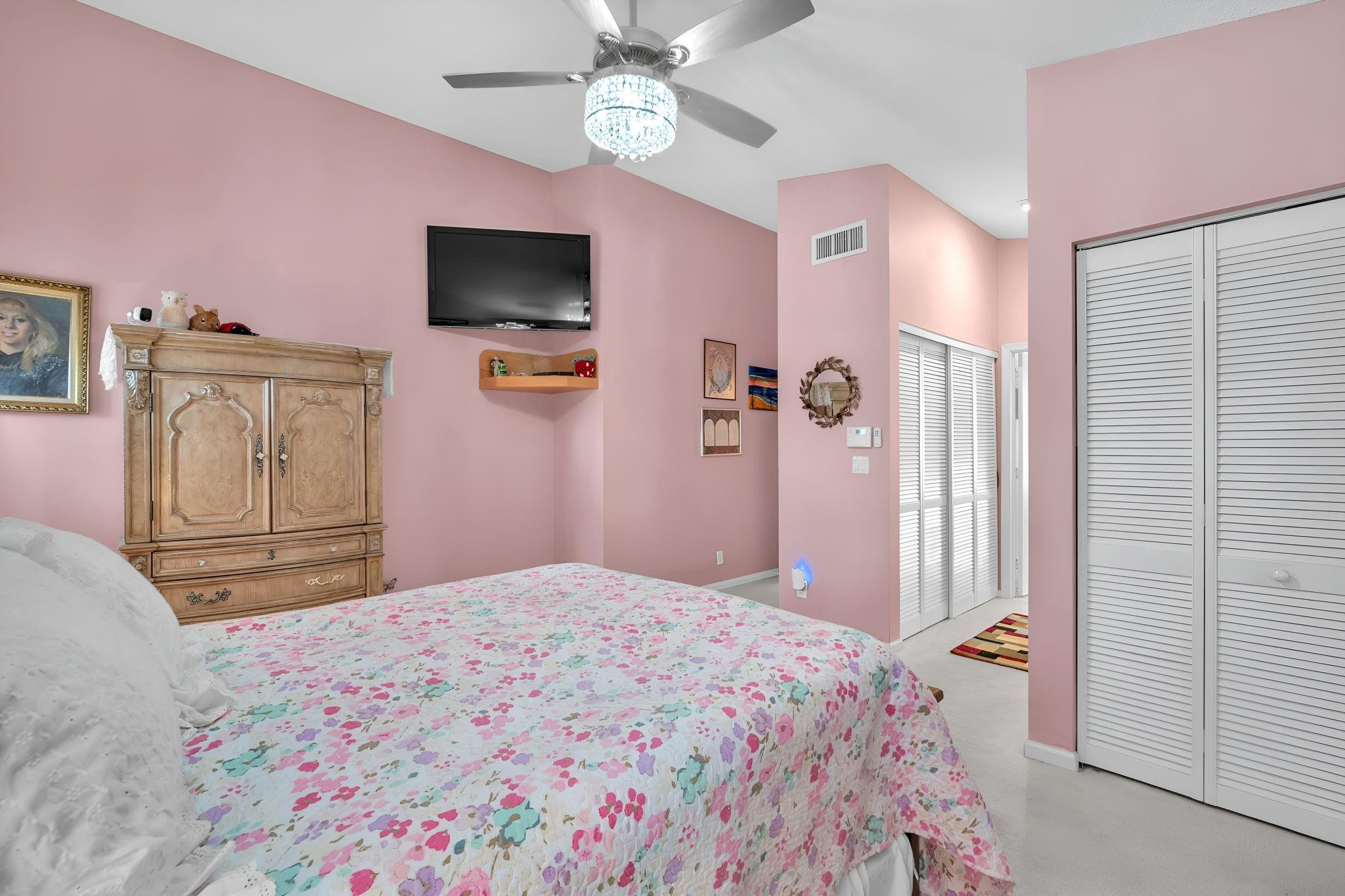 9883 Harbour Lake Cir
