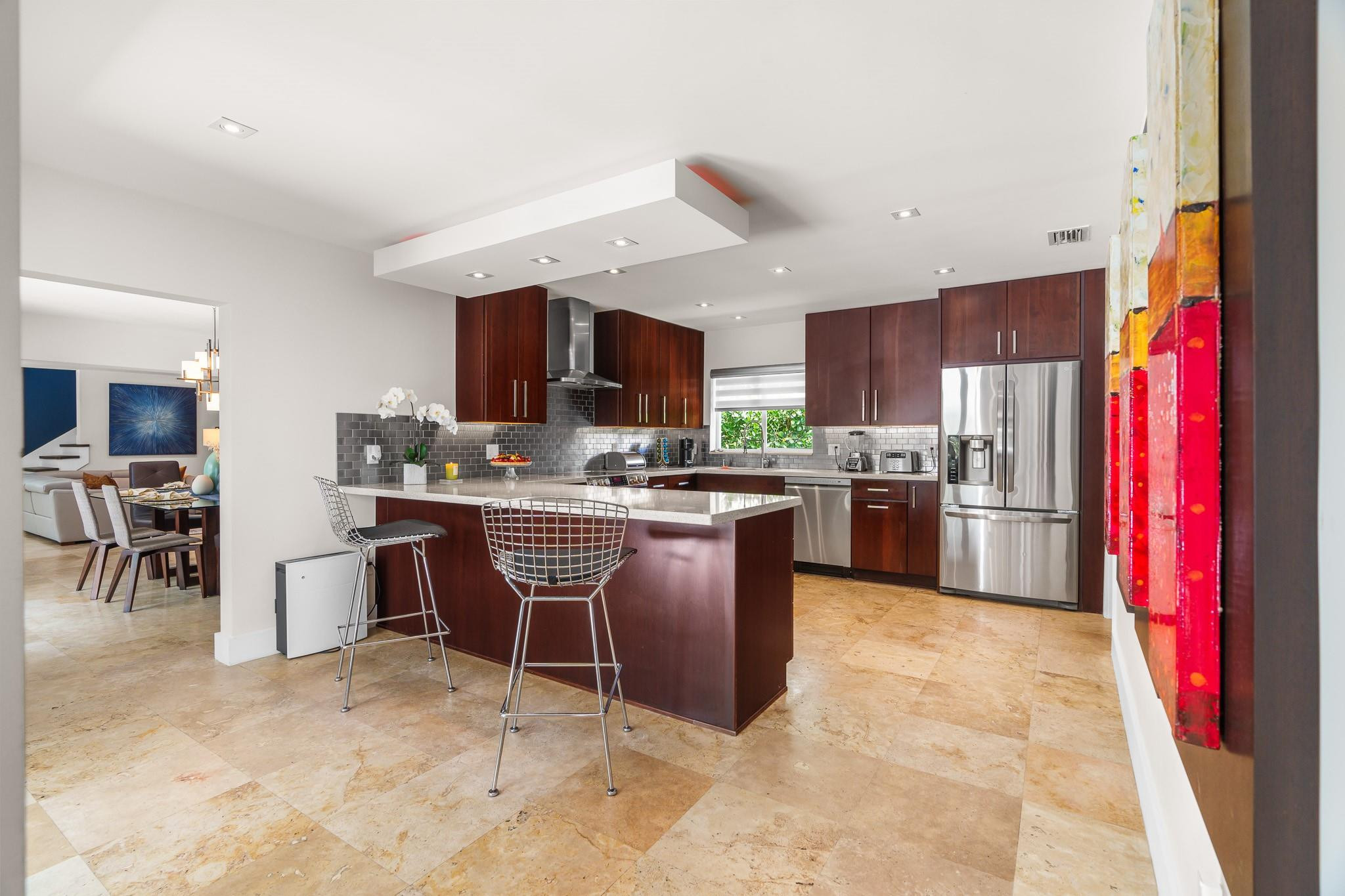 2524 NE 37th Dr