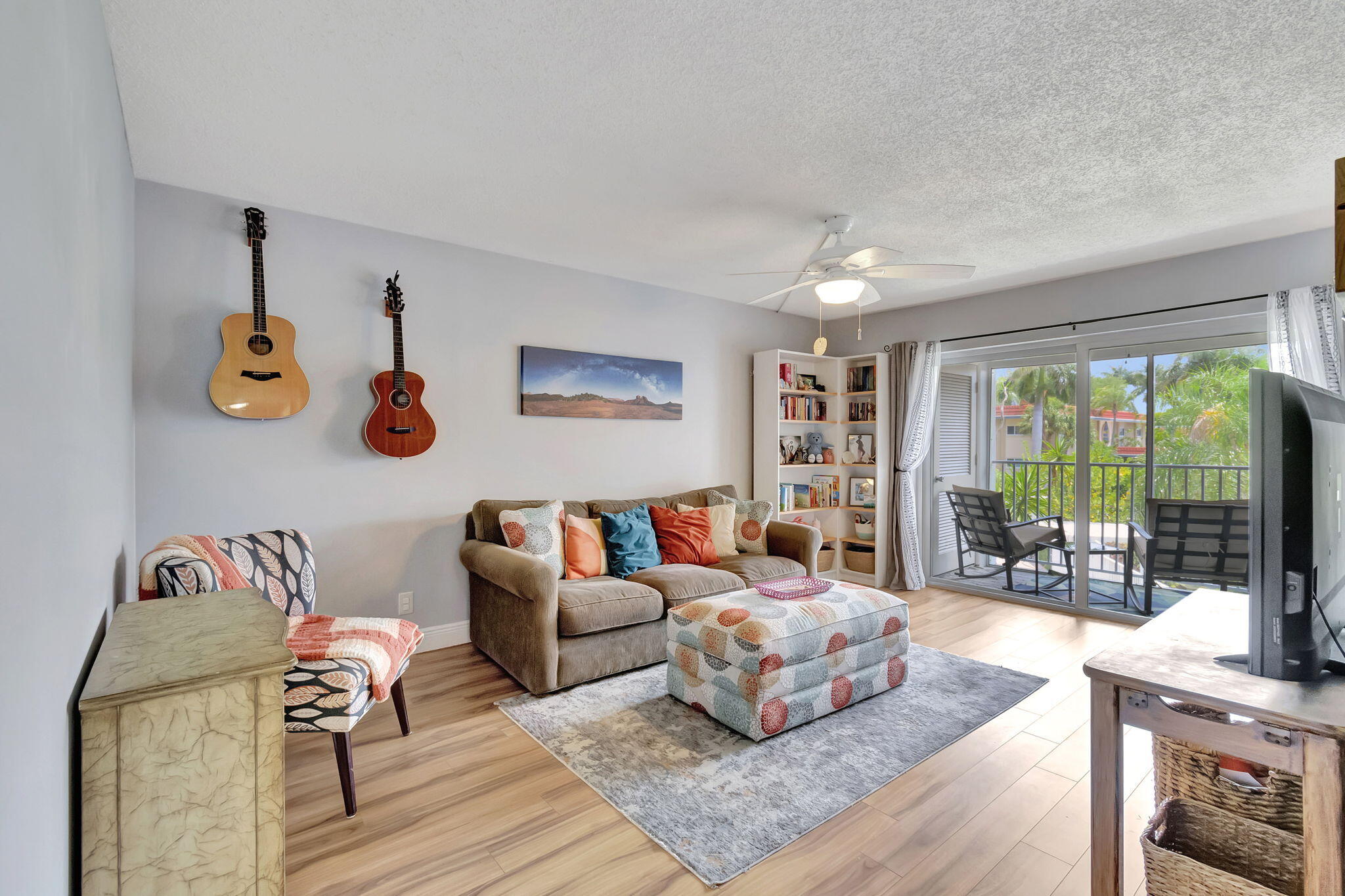 207 Tropic Isle 205