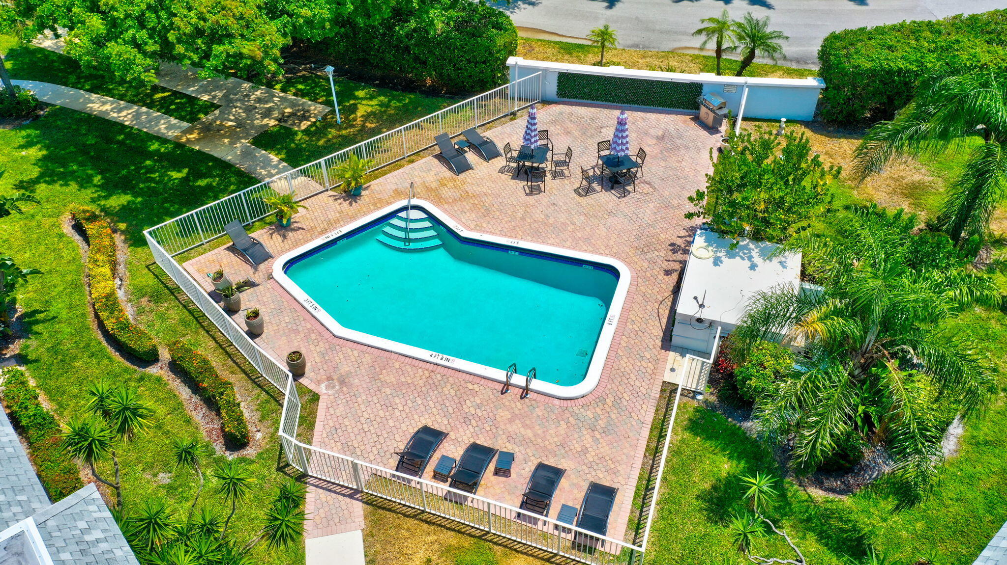 207 Tropic Isle 205