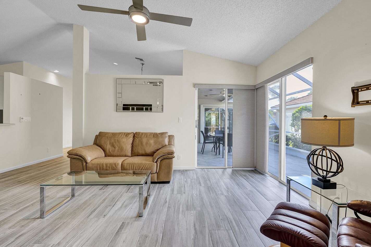 9938 Harbour Lake Circle