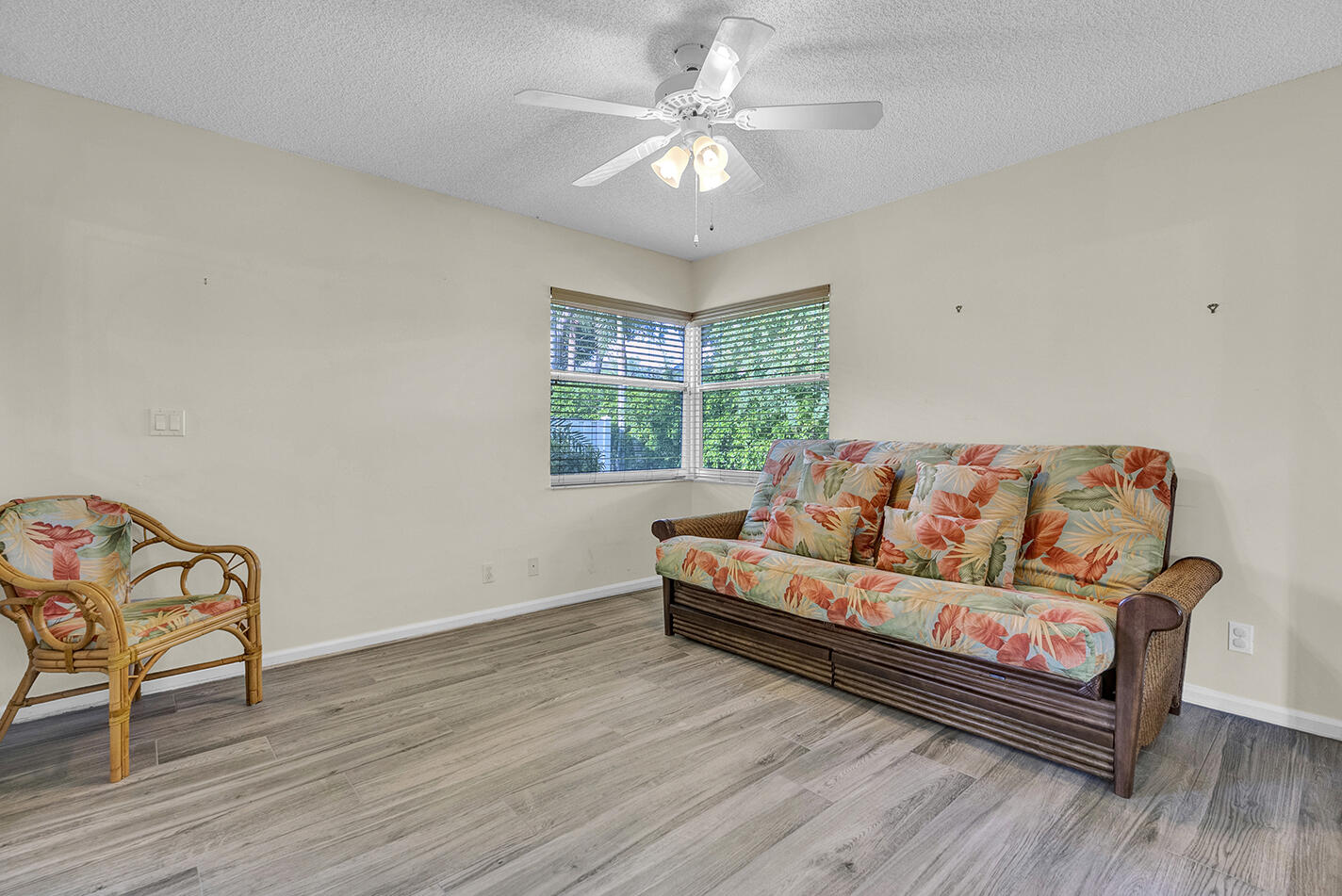9938 Harbour Lake Circle