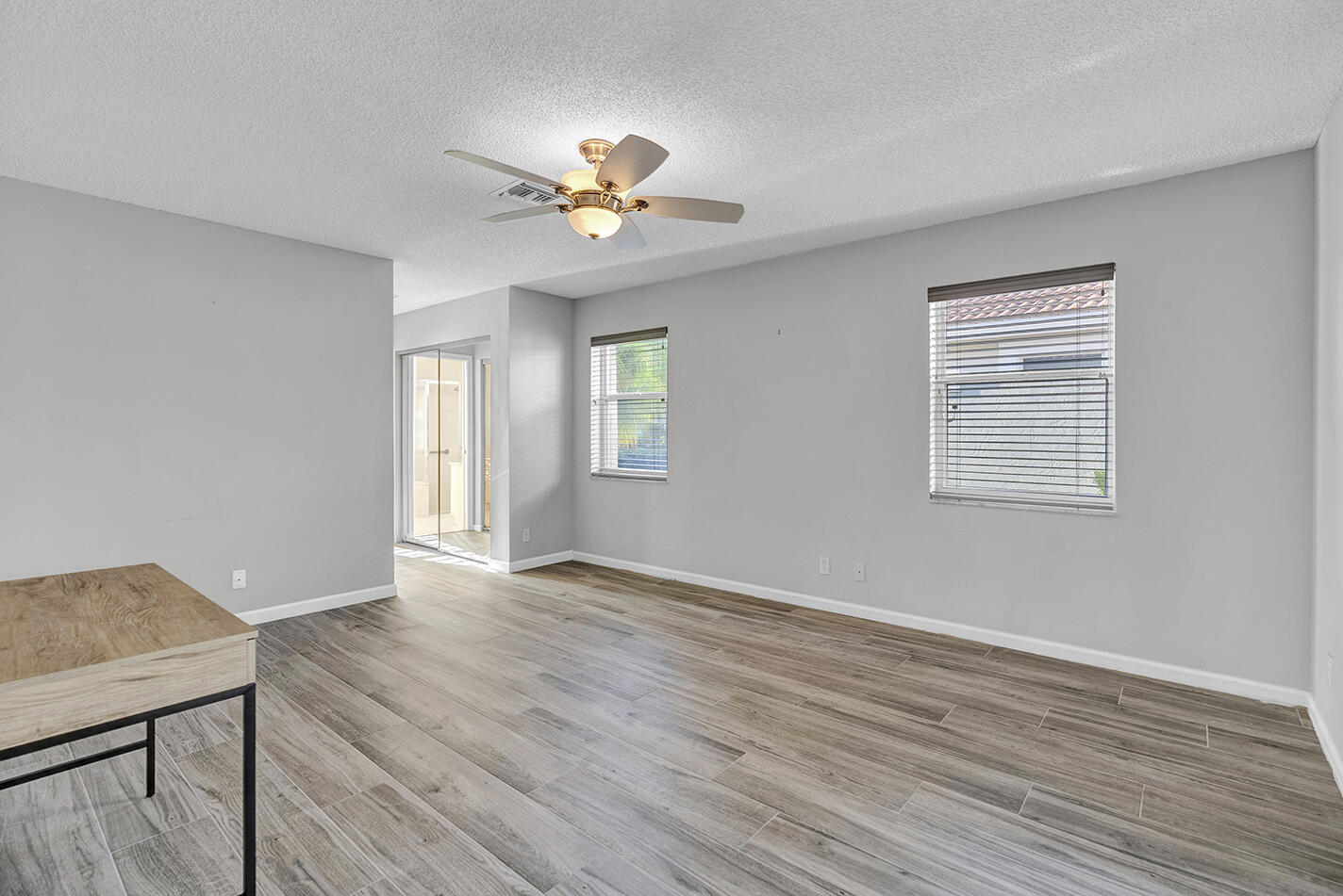 9938 Harbour Lake Circle