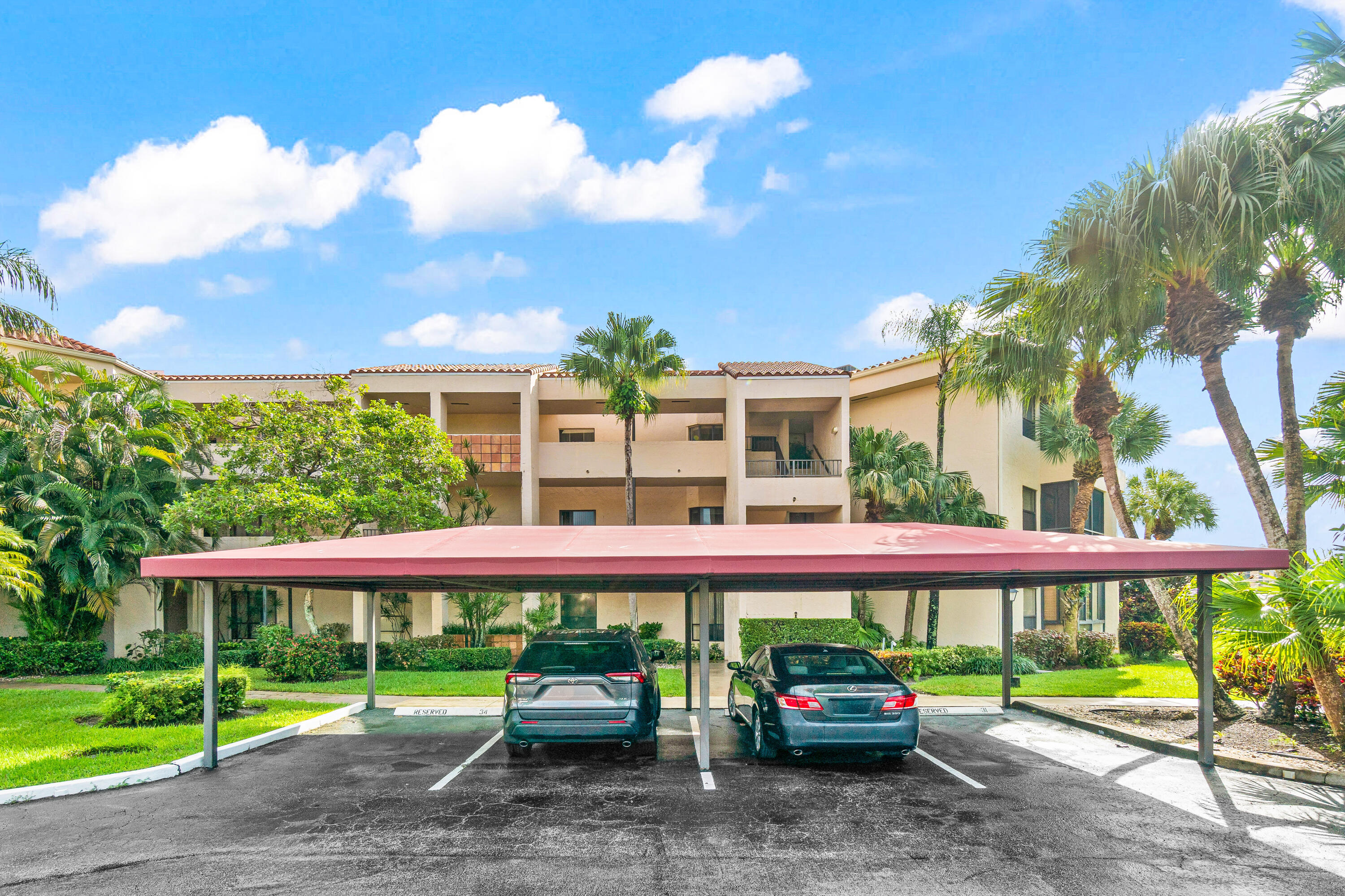 7460 La Paz Place 102