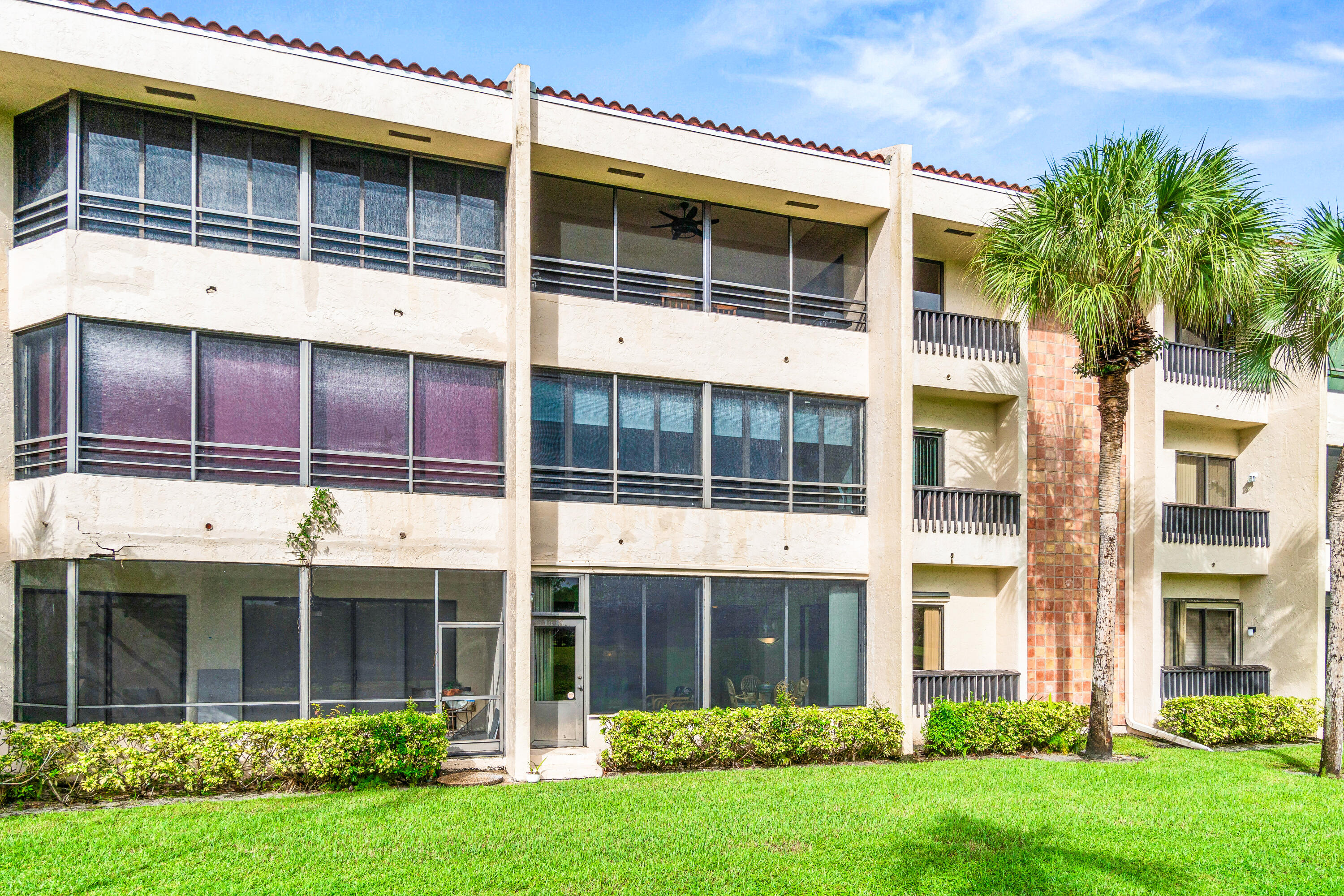 7460 La Paz Place 102