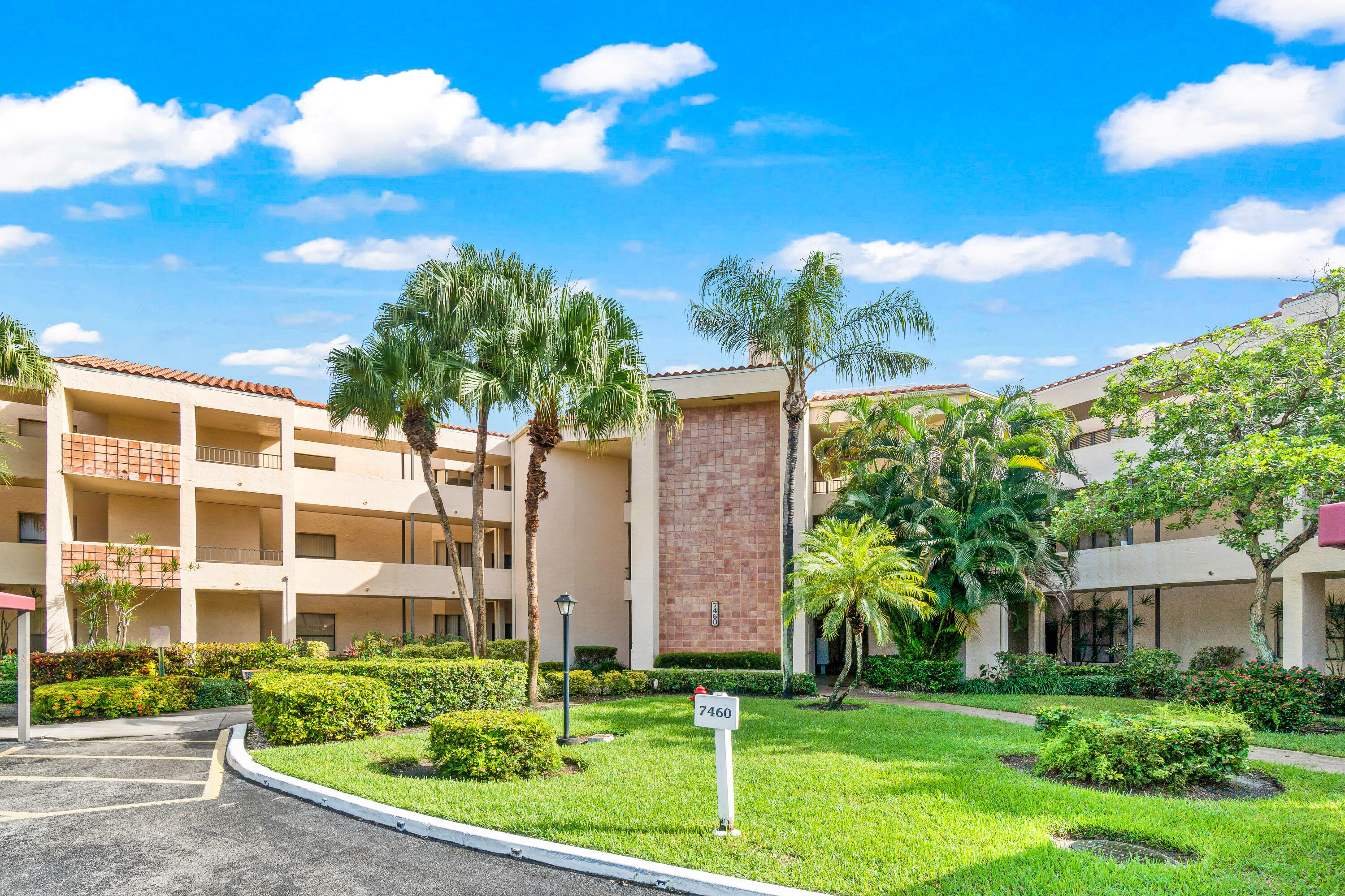 7460 La Paz Place 102