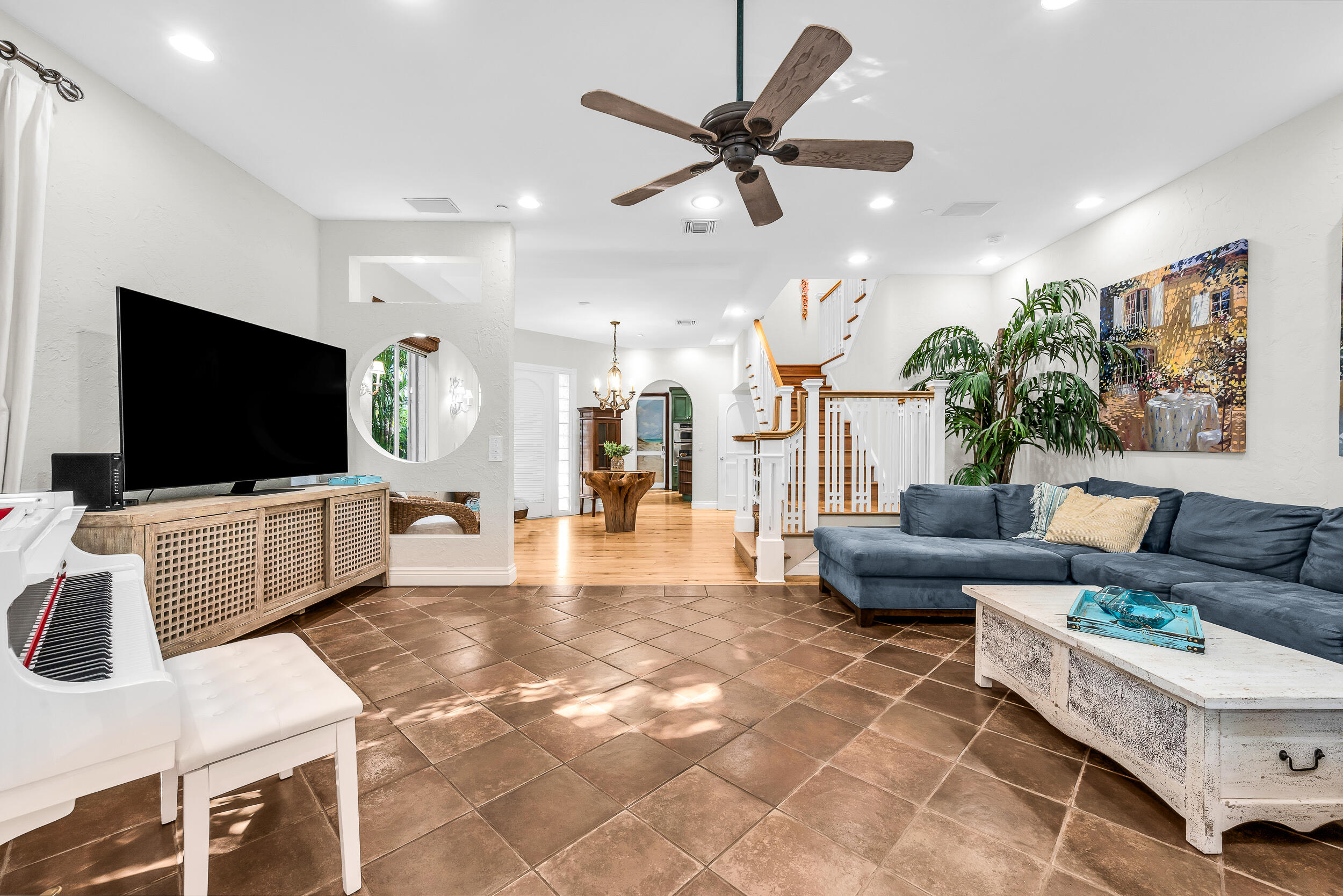 2115 S Ocean Boulevard 1
