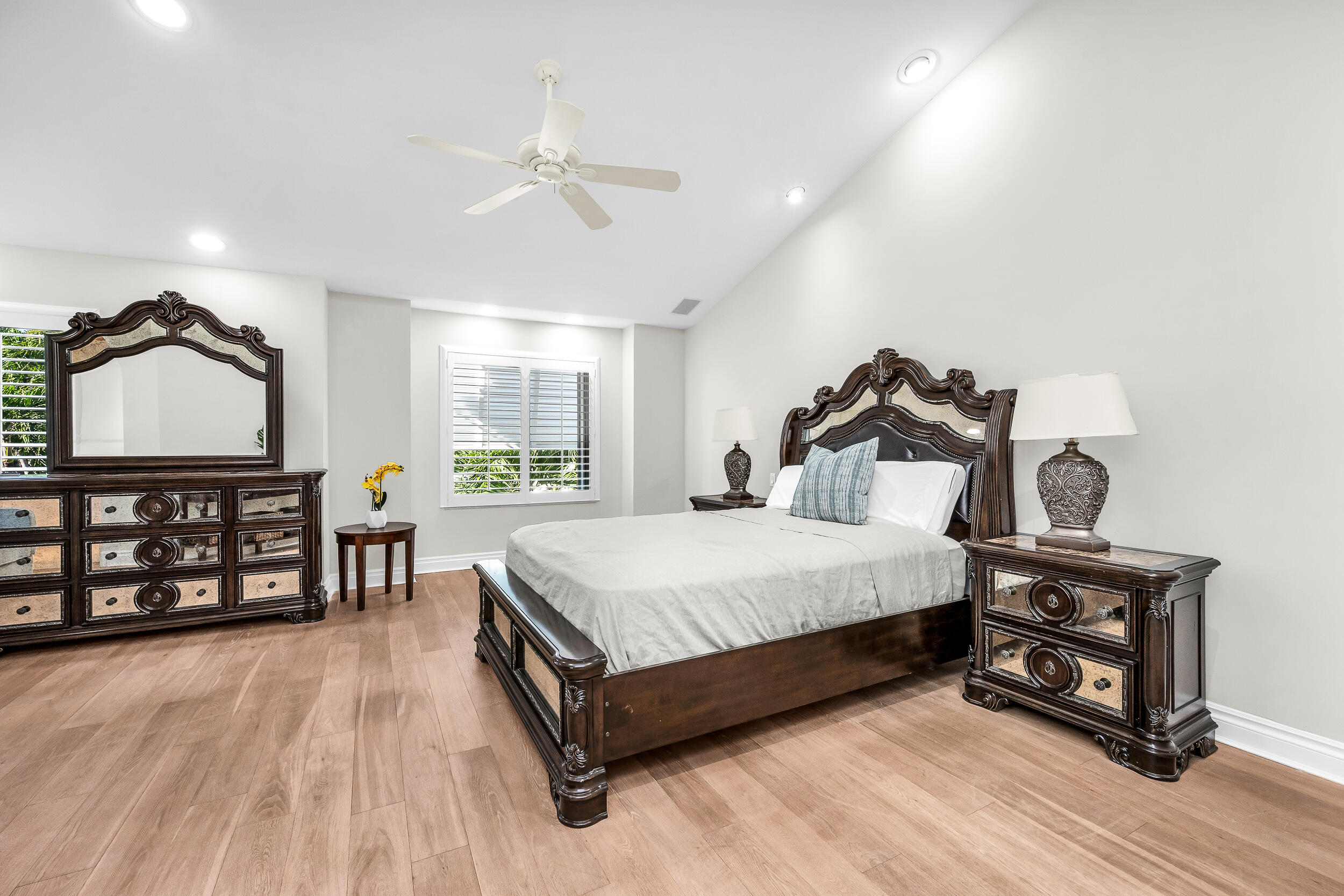 2115 S Ocean Boulevard 1