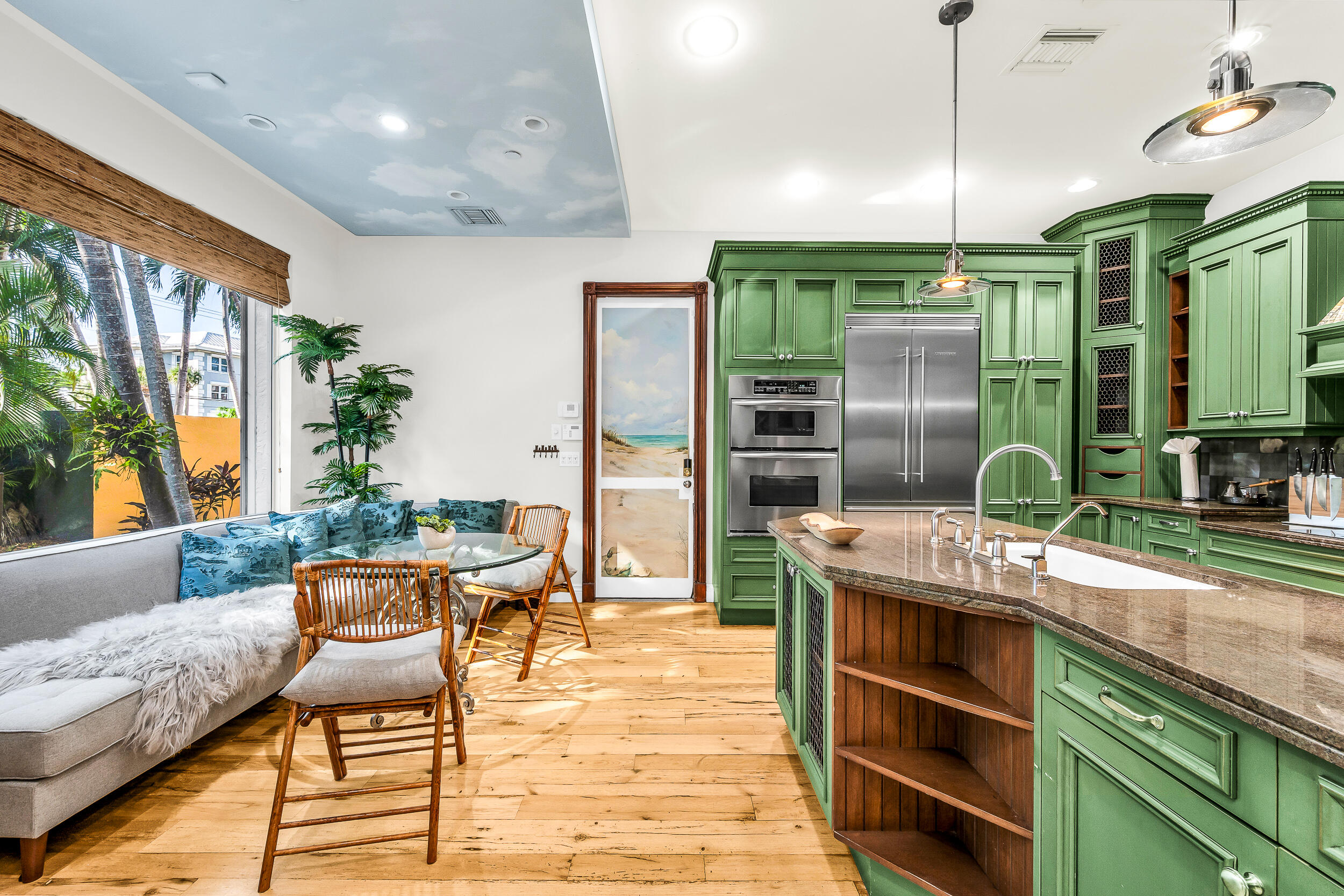 2115 S Ocean Boulevard 1