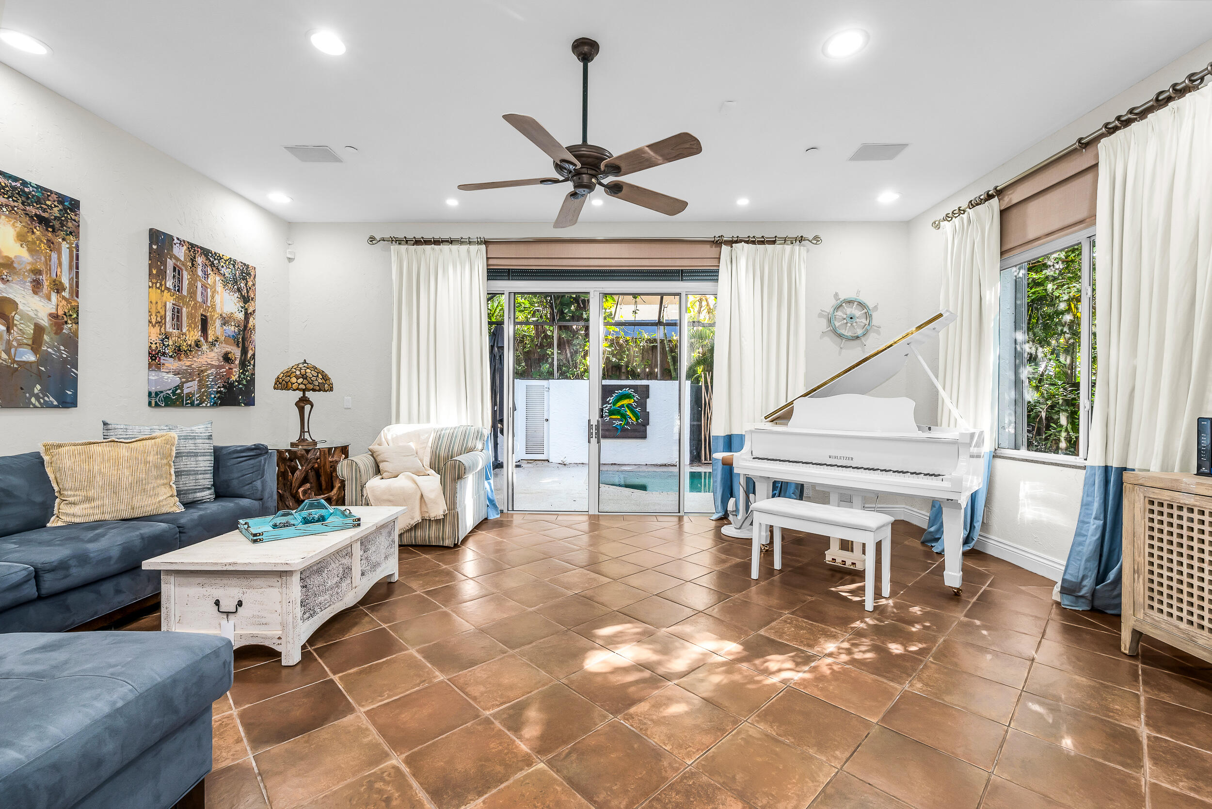 2115 S Ocean Boulevard 1