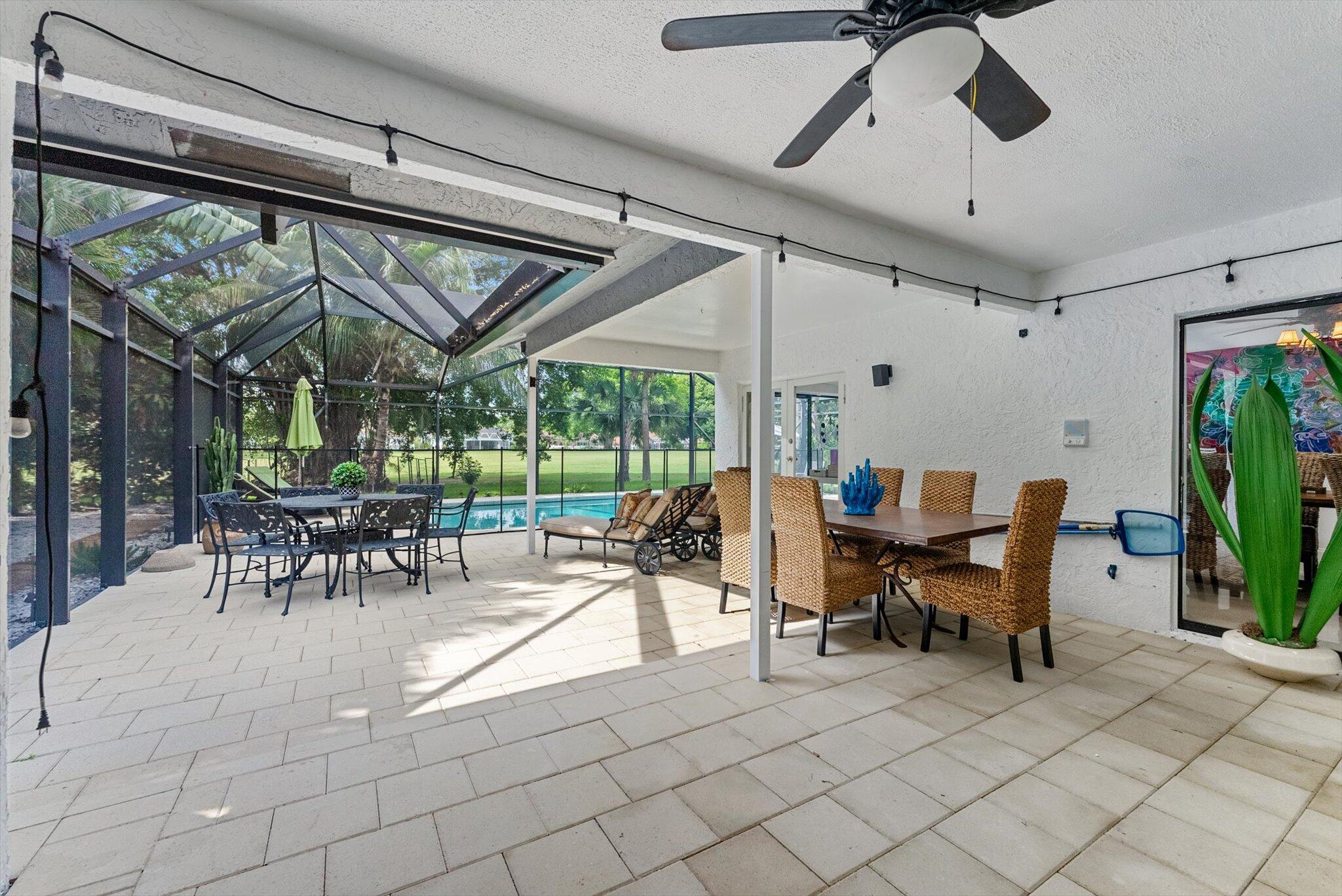 10167 Camelback Lane, Boca Raton