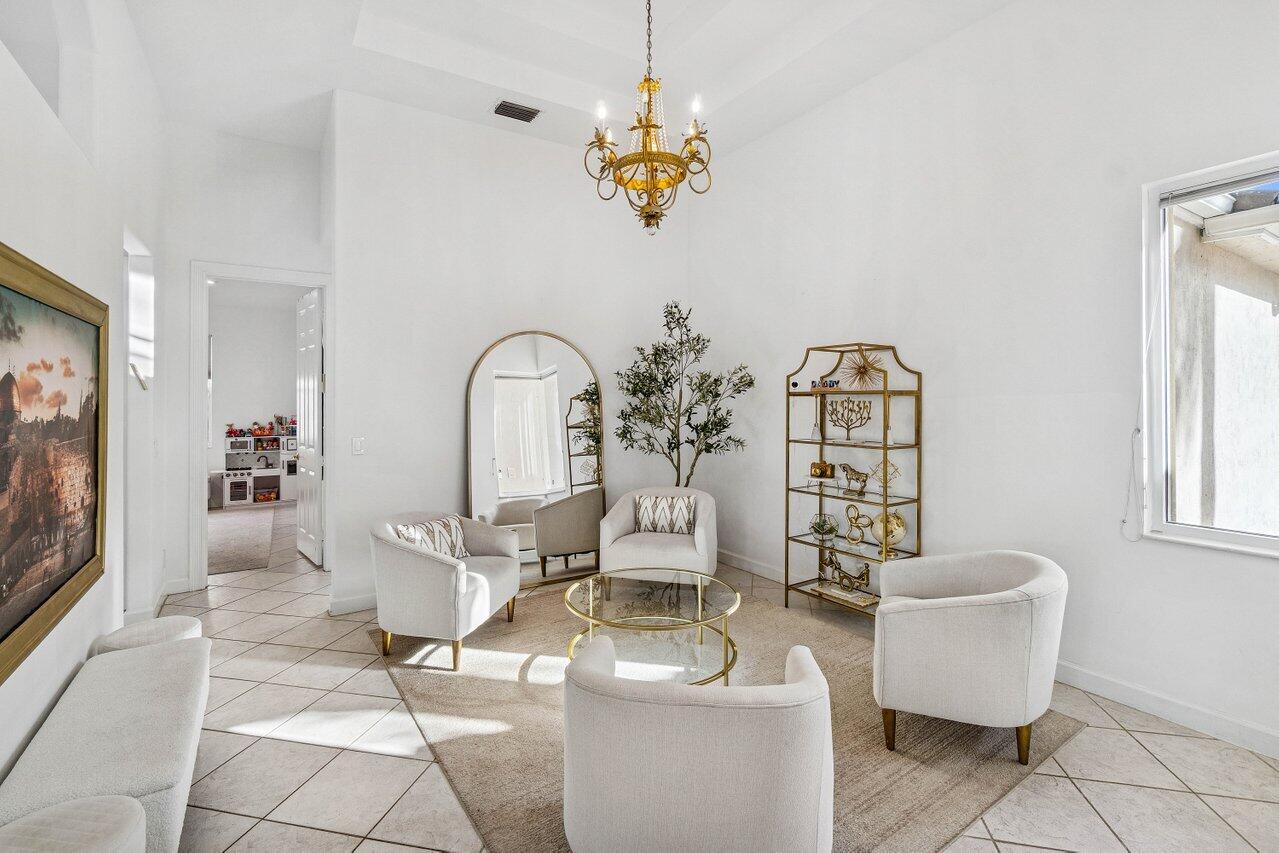 9641 Parkview Avenue, Boca Raton