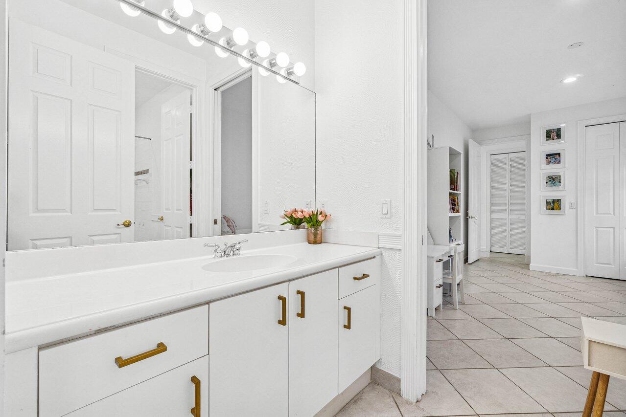 9641 Parkview Avenue, Boca Raton