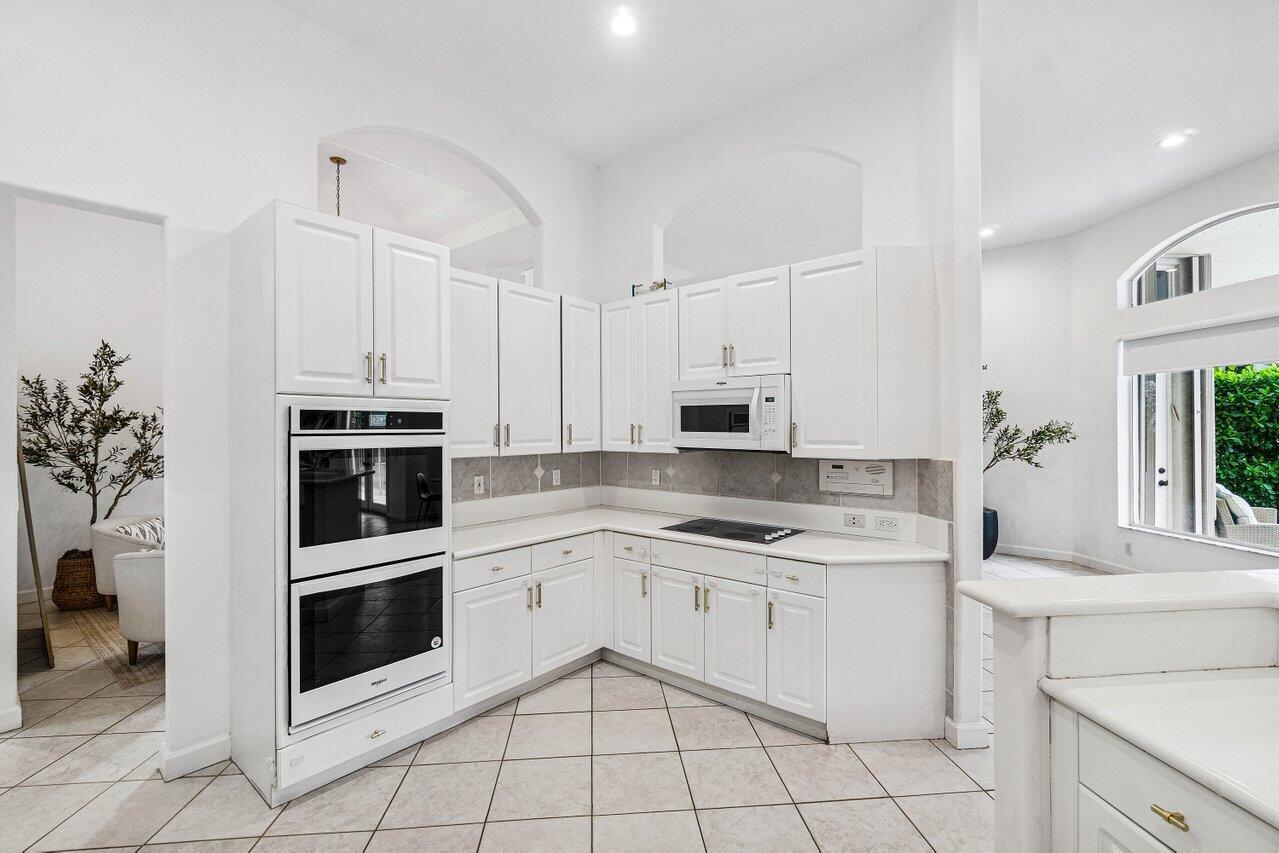 9641 Parkview Avenue, Boca Raton